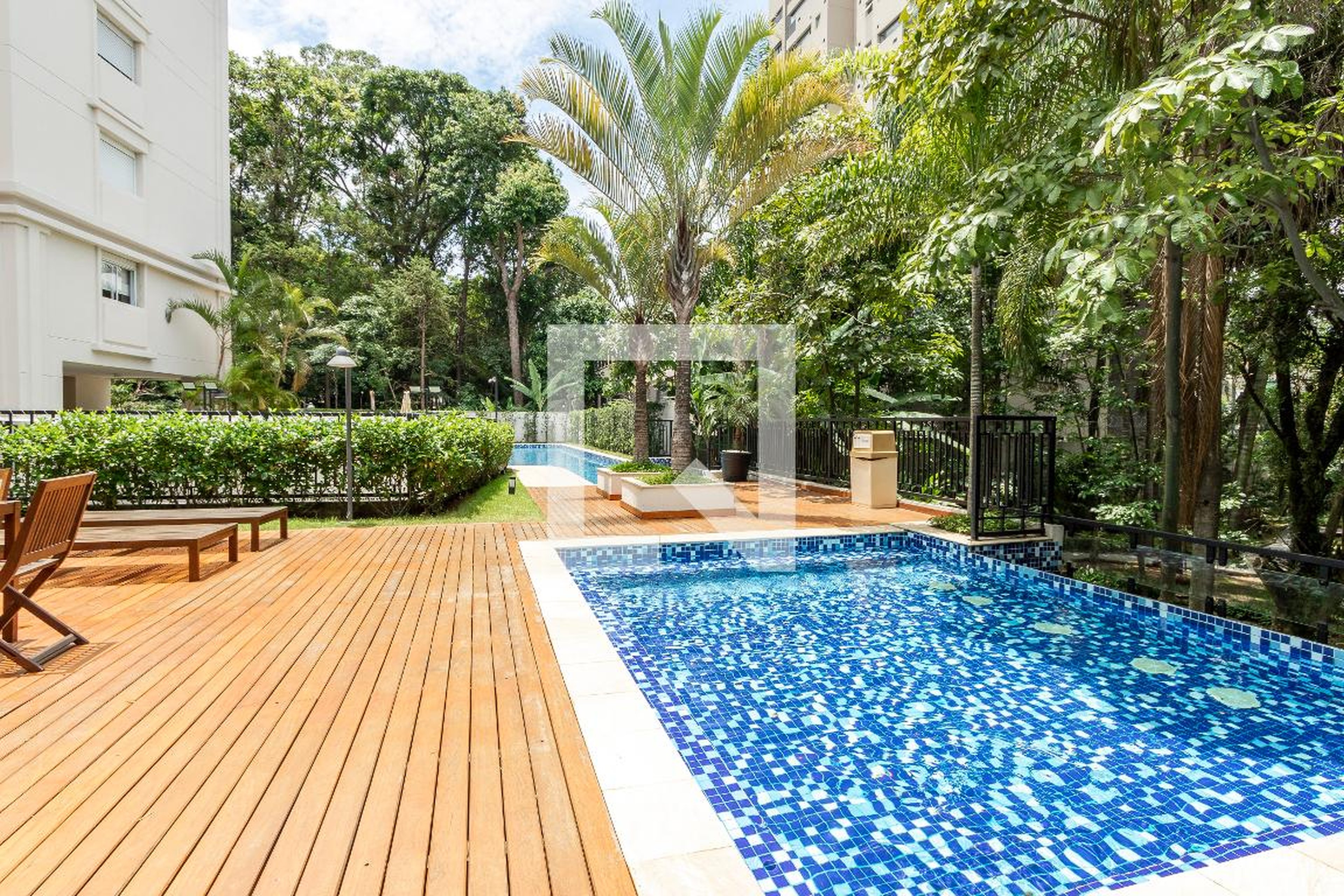 Piscina - Helvetia Grand Quartier - Garten Haus