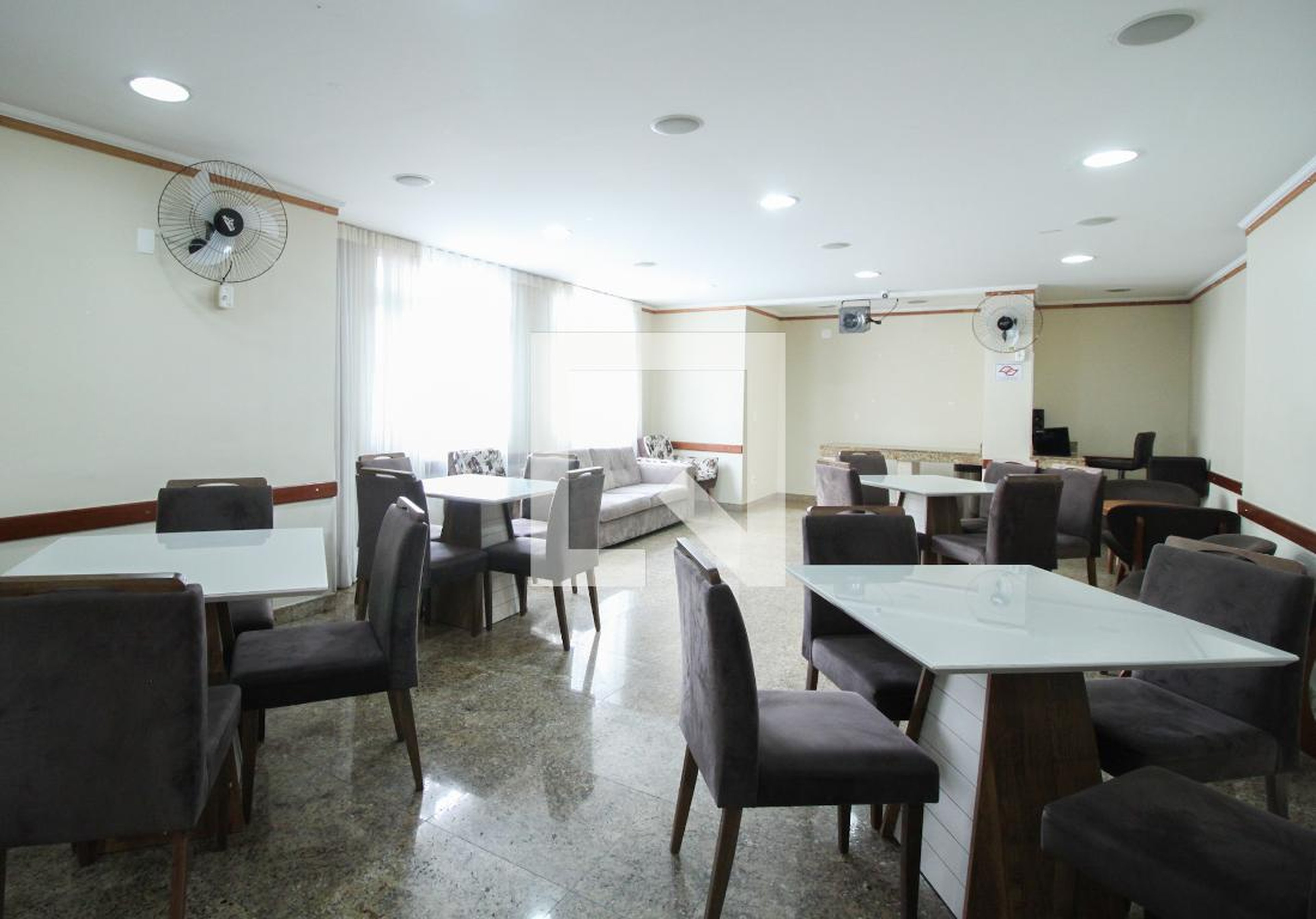 Área comum Condomínio em Rua Marina Crespi, 180