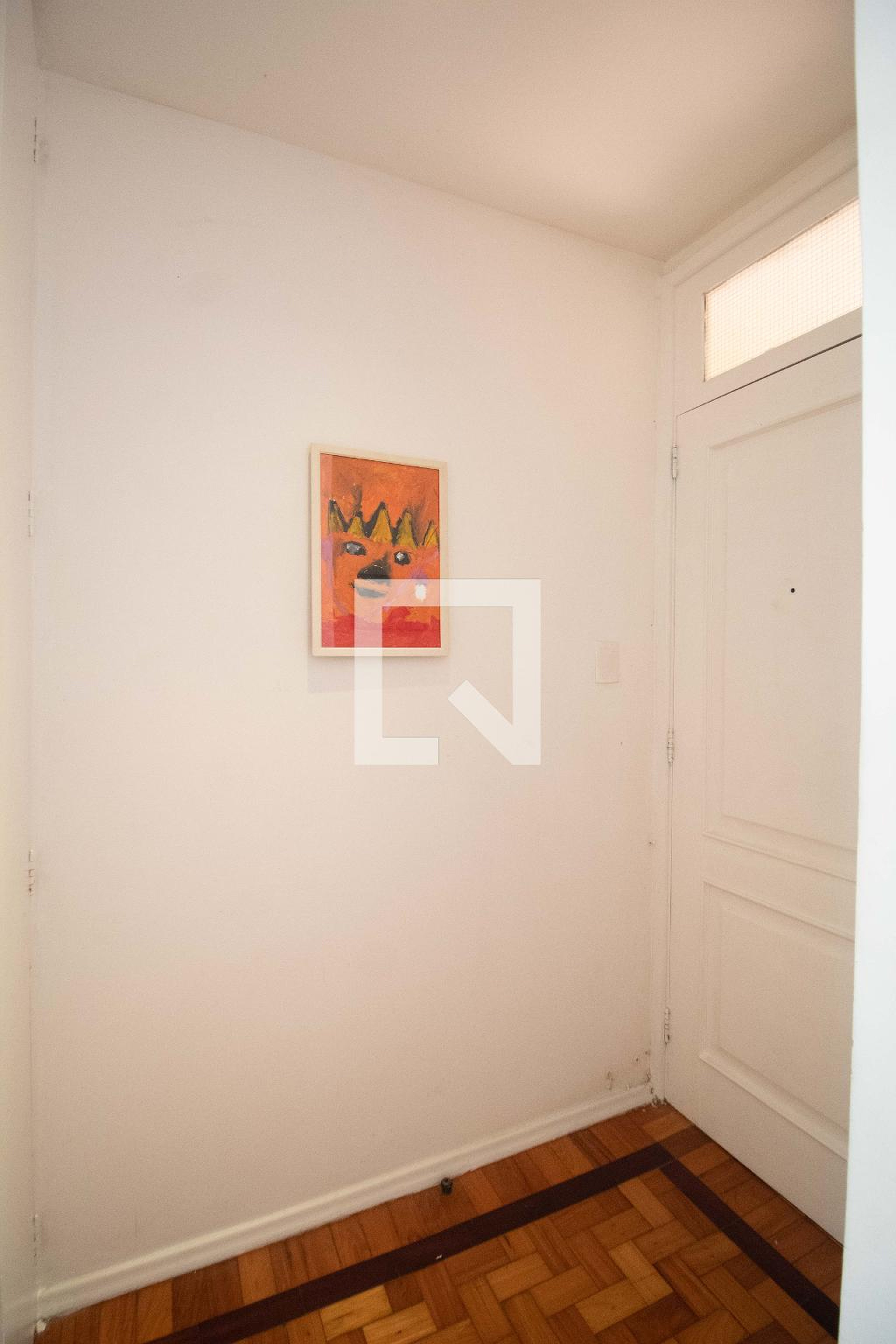 Hall de entrada Condomínio em Rua Lopes Quintas, 896