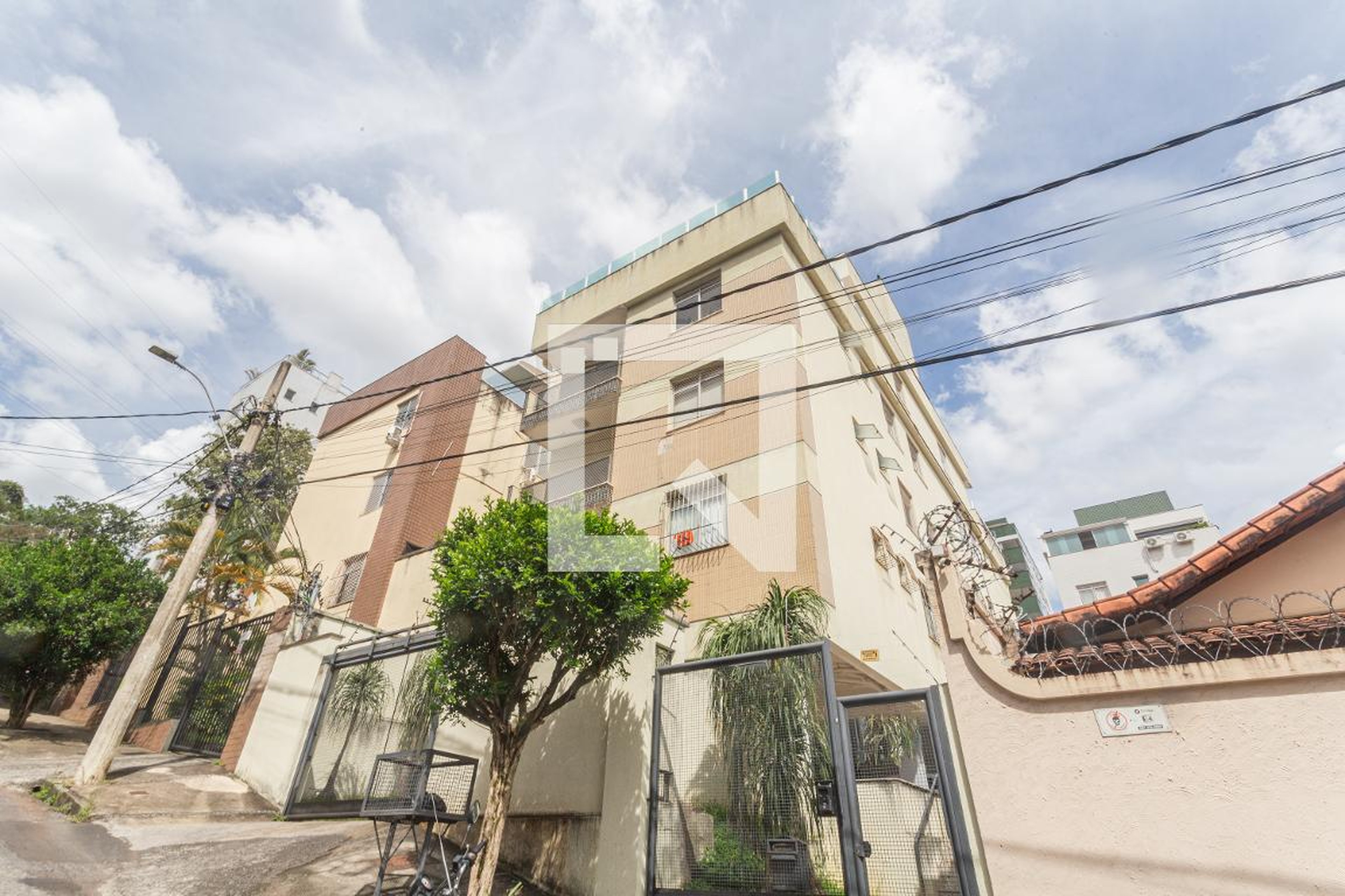 Fachada Condomínio em Rua Paulista, 835