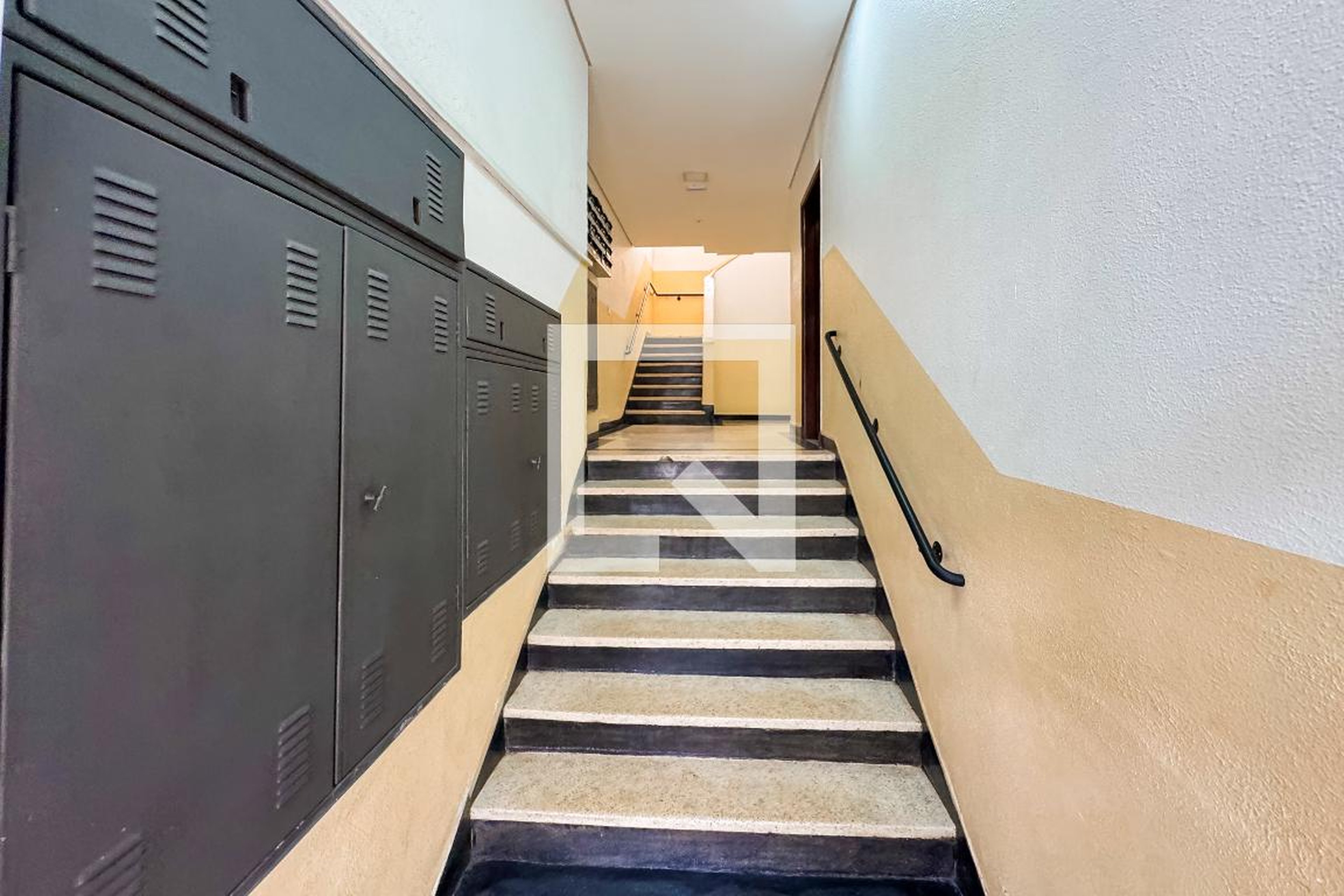 Hall de entrada - Edifício Maria Silvia