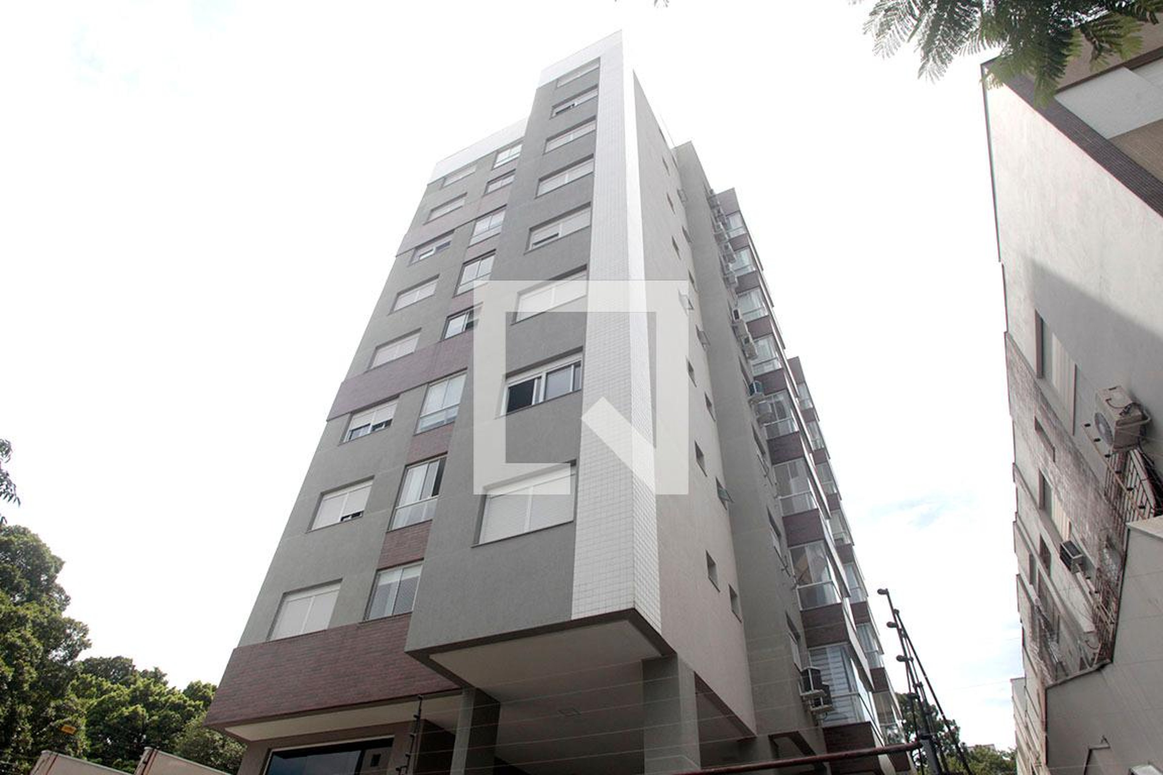 Fachada Condomínio em Avenida Coronel Lucas de Oliveira, 2110