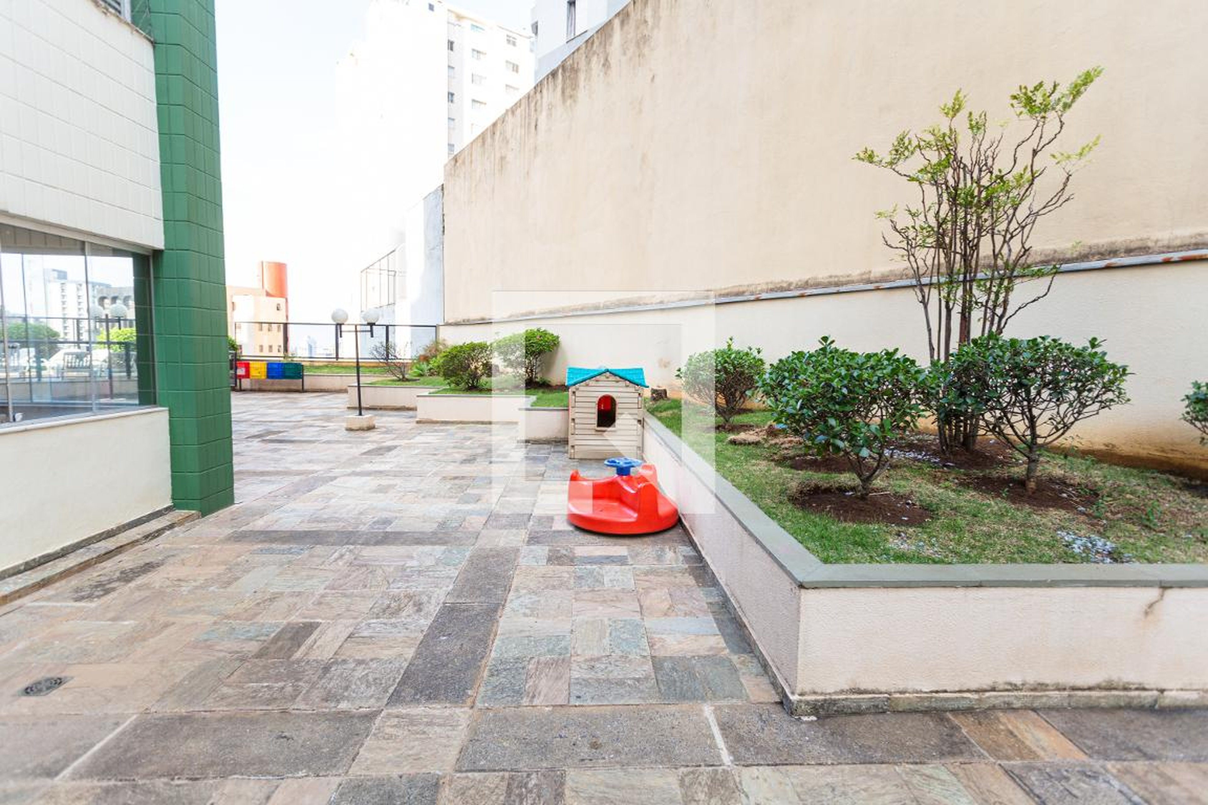 Playground - Flowers Garden