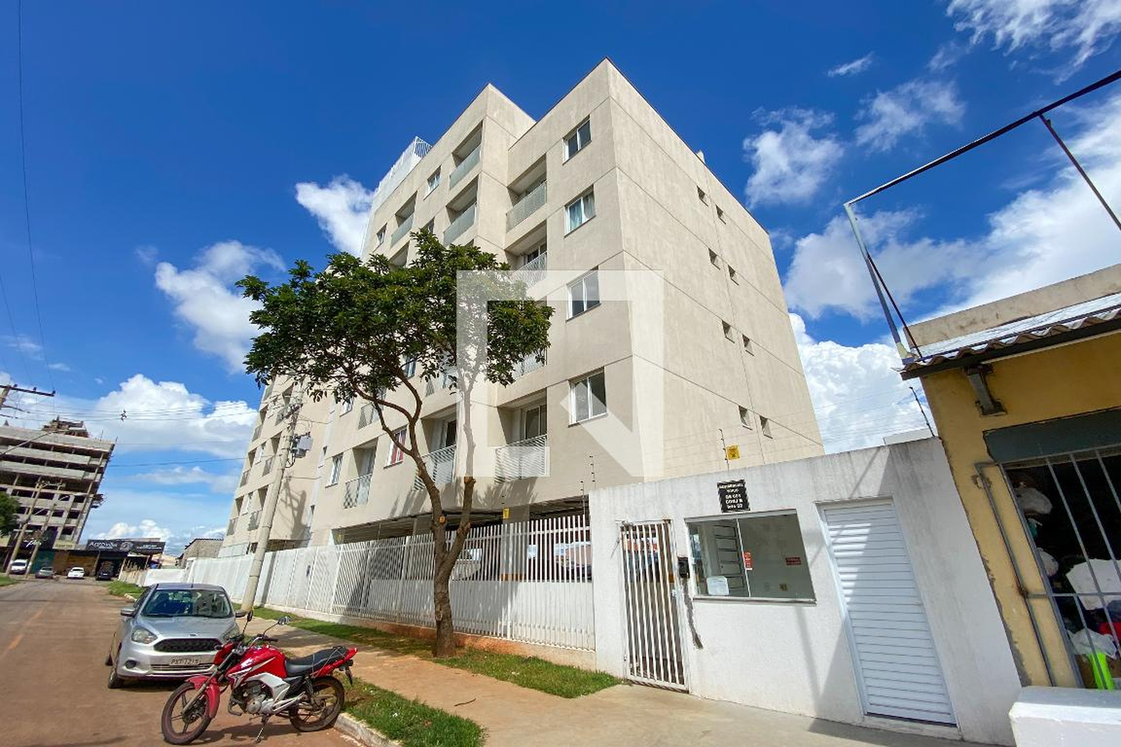 Fachada Condomínio em SAMAMBAIA NORTE QS 601 AE LT 3, s/n