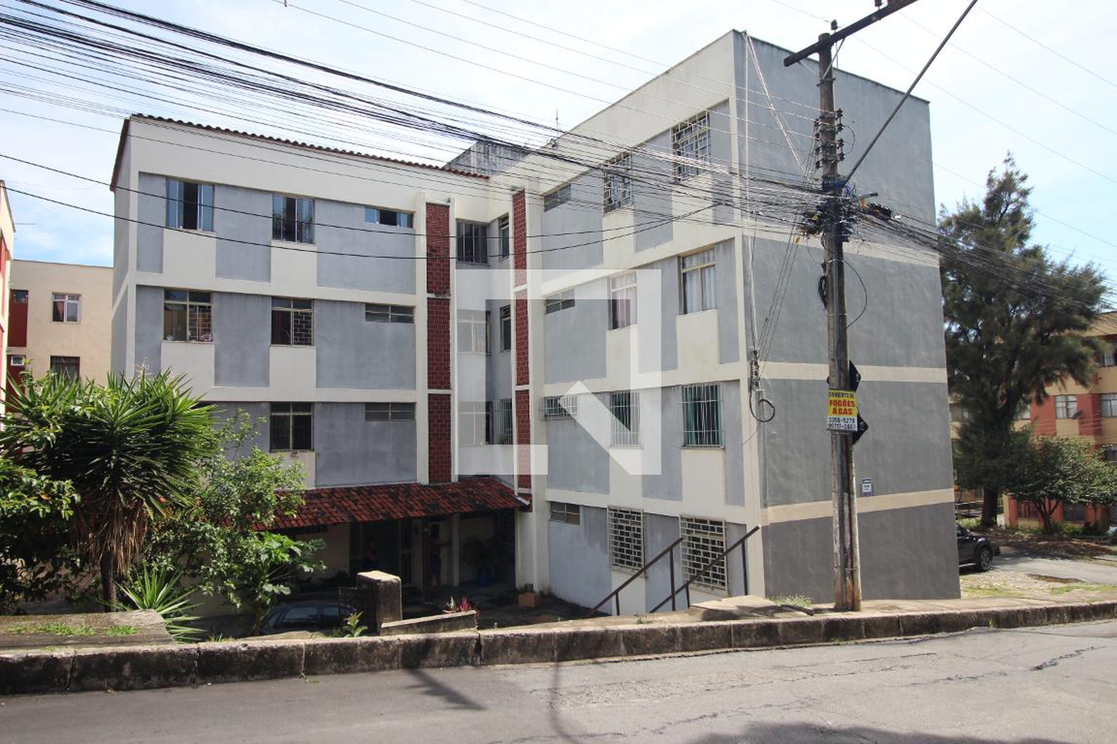 Fachada Condomínio em Rua I, 20