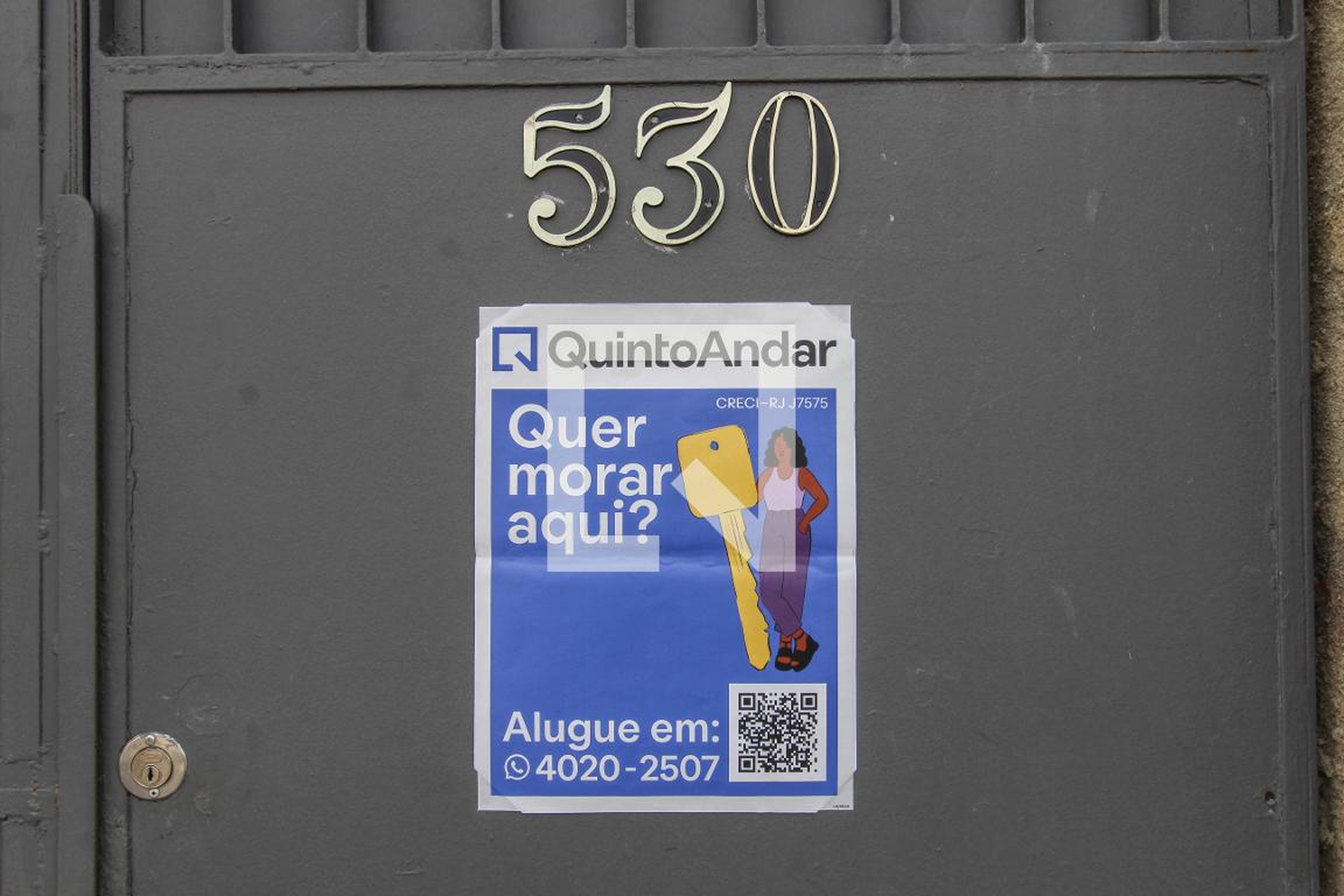 Fachada Condomínio em Rua João Bitencourt, 530