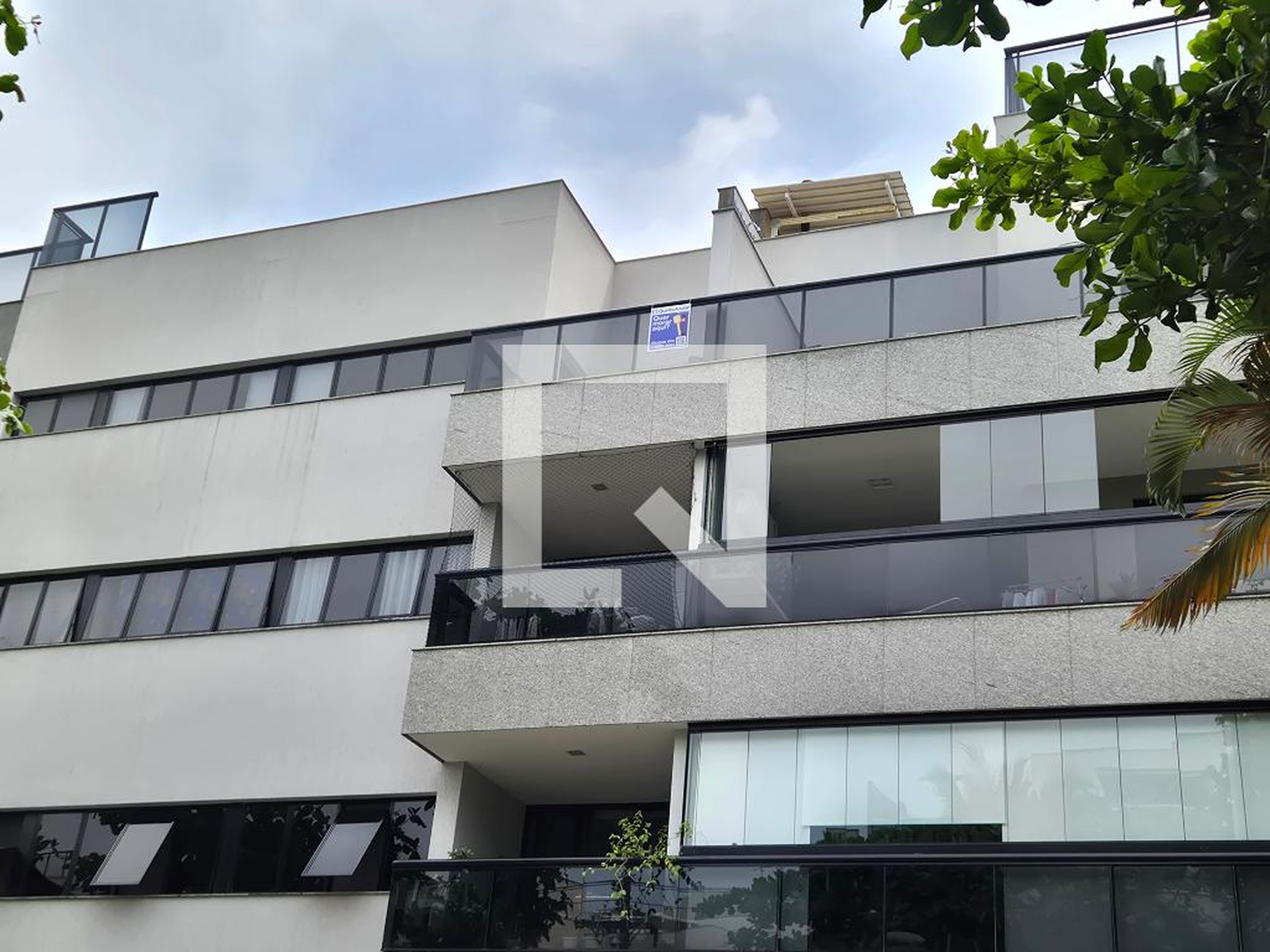 Fachada Condomínio em Rua Malba Tahan, 161