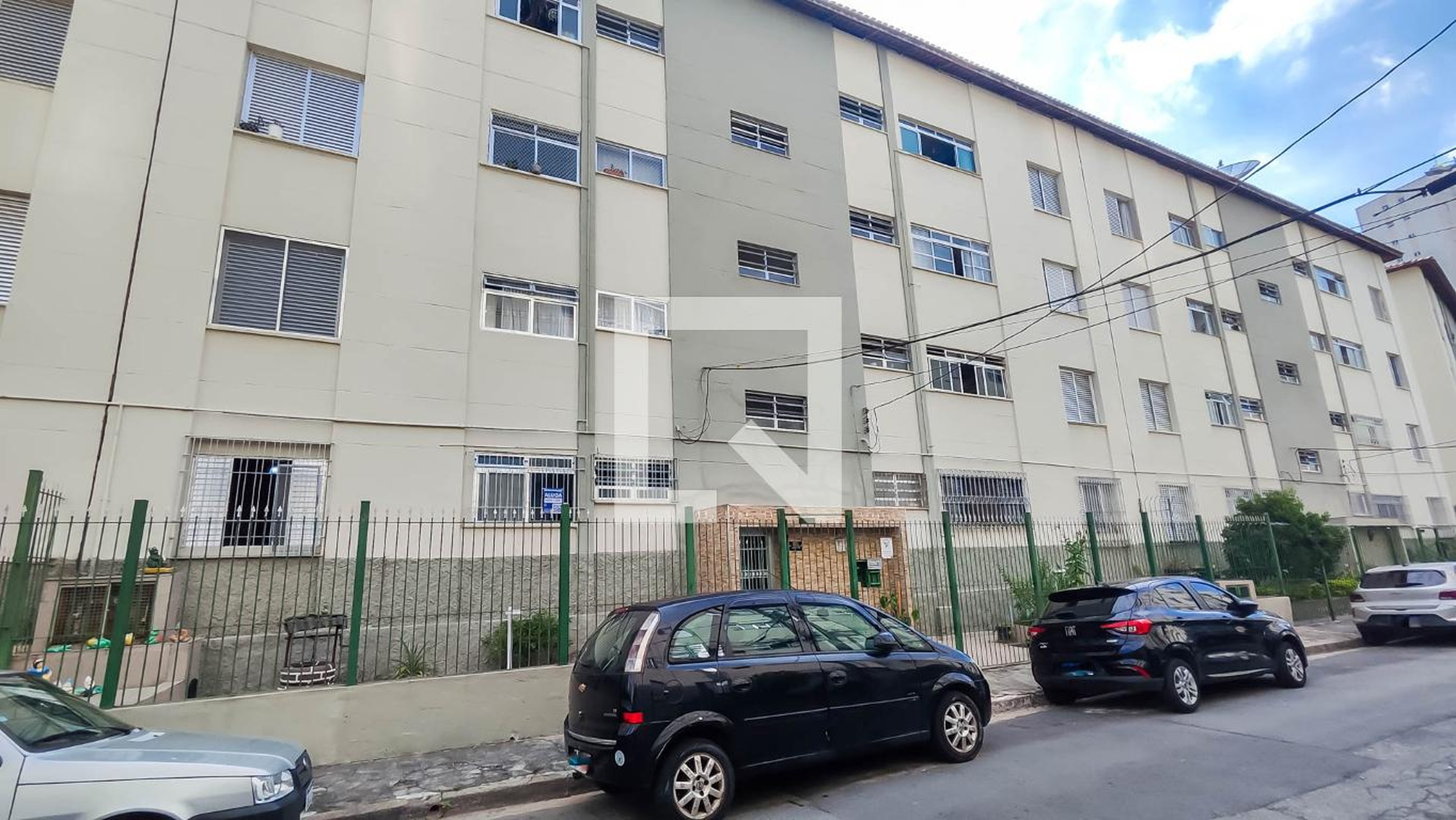 Fachada do Prédio Condomínio em Rua José de Sá Brito, 114