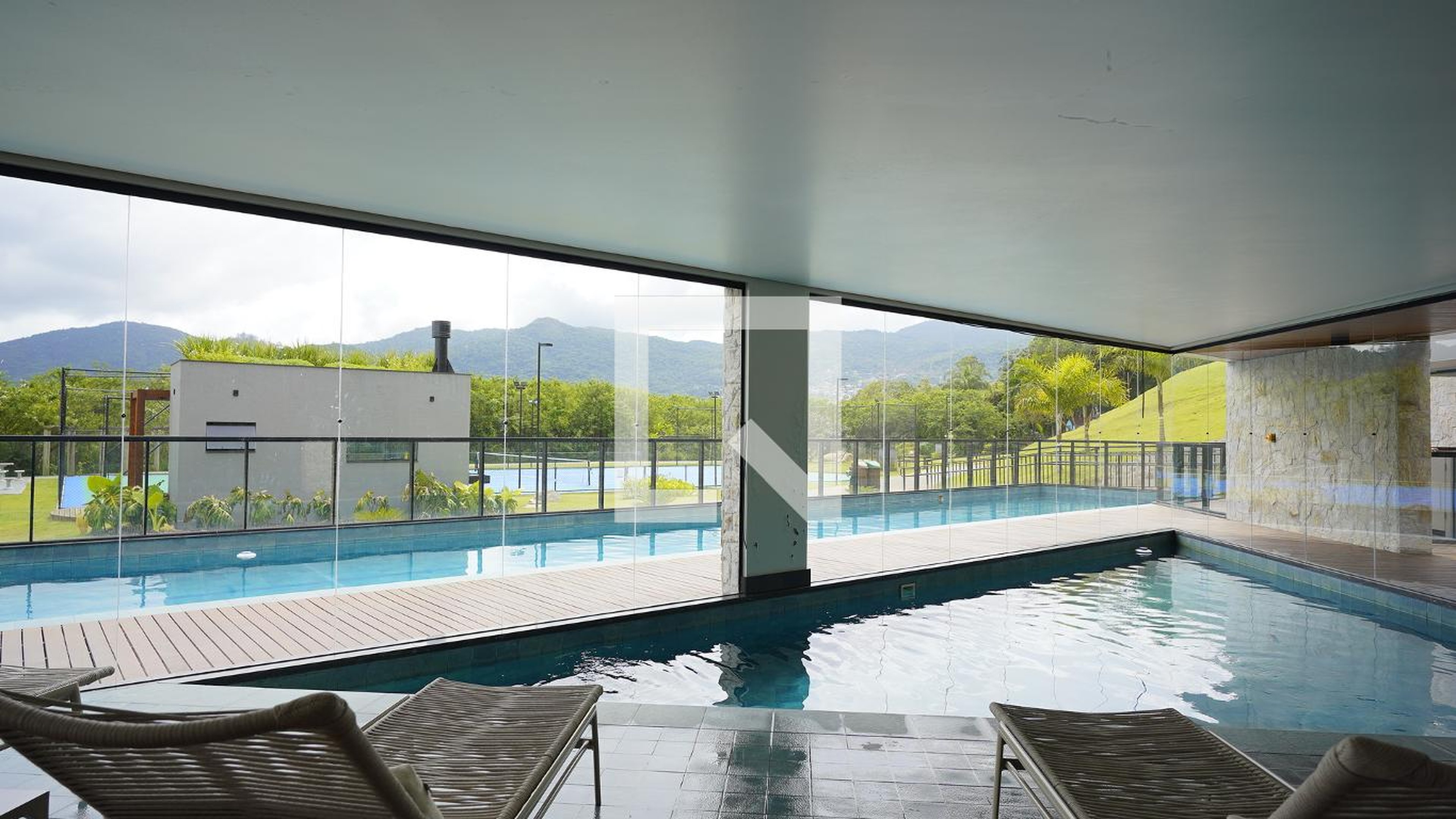 Piscina Aquecida - Felipe Moraes