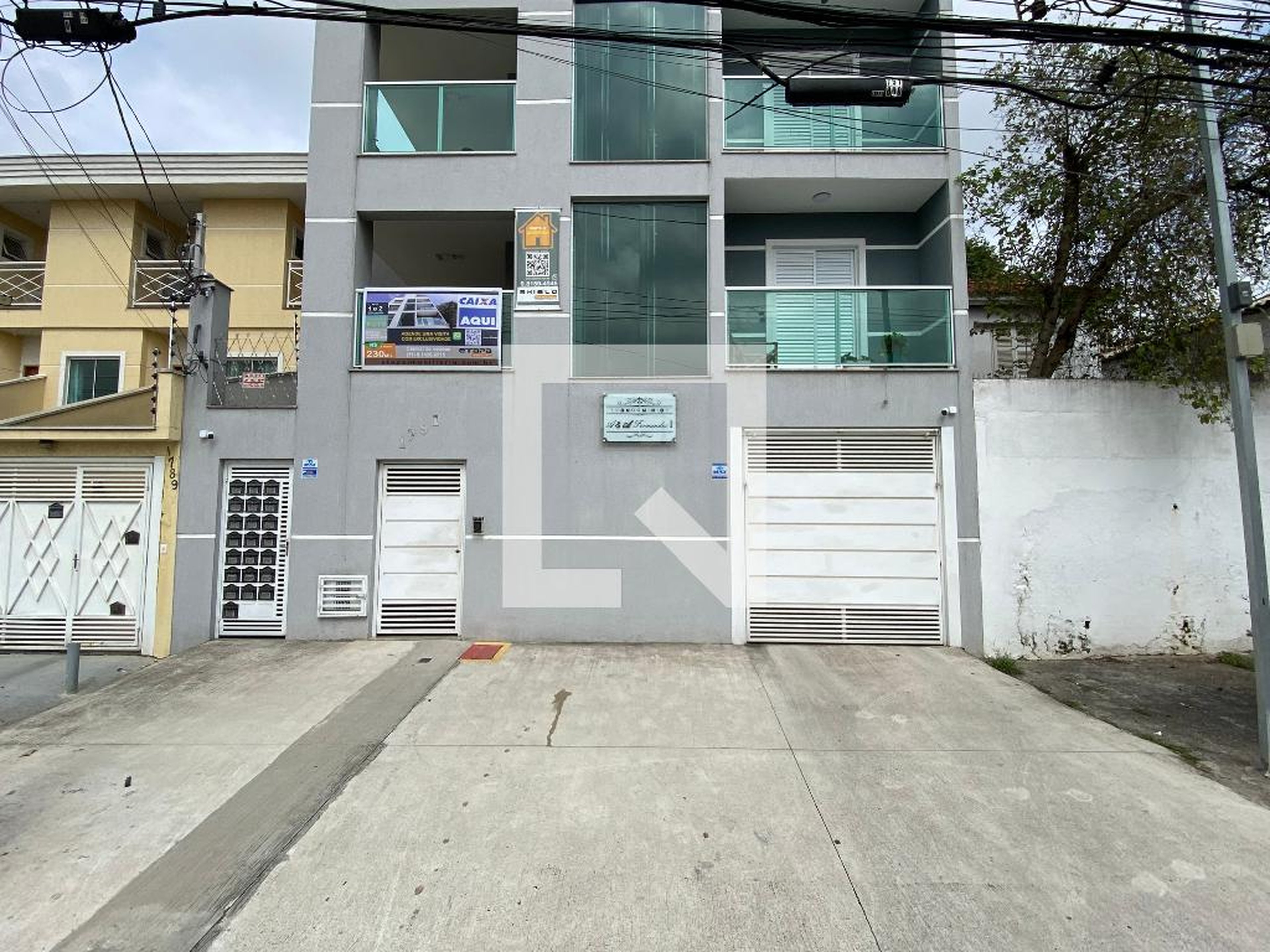 Fachada Condomínio em Rua Tanque Velho, 1791