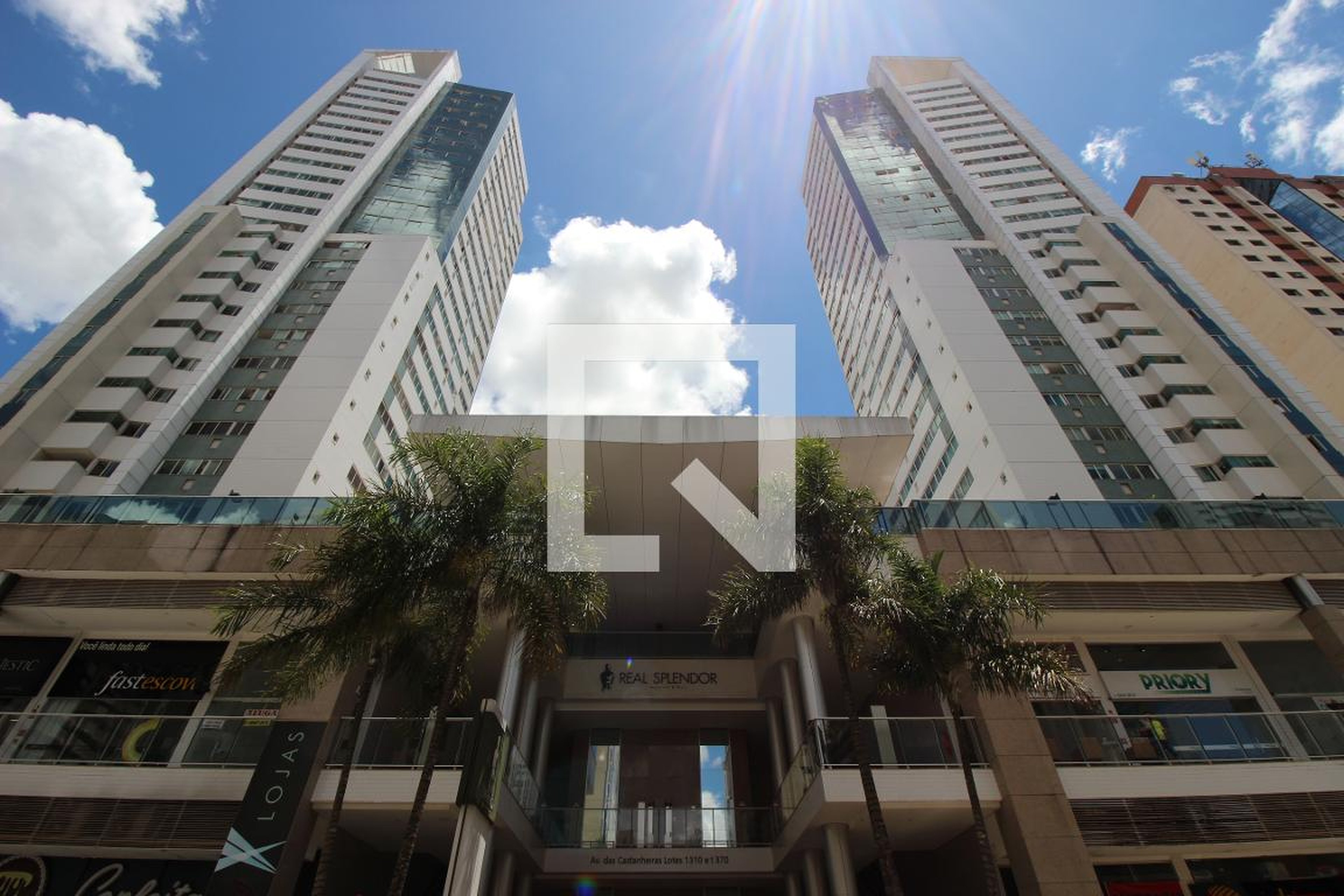 Fachada Condomínio Real Splendor