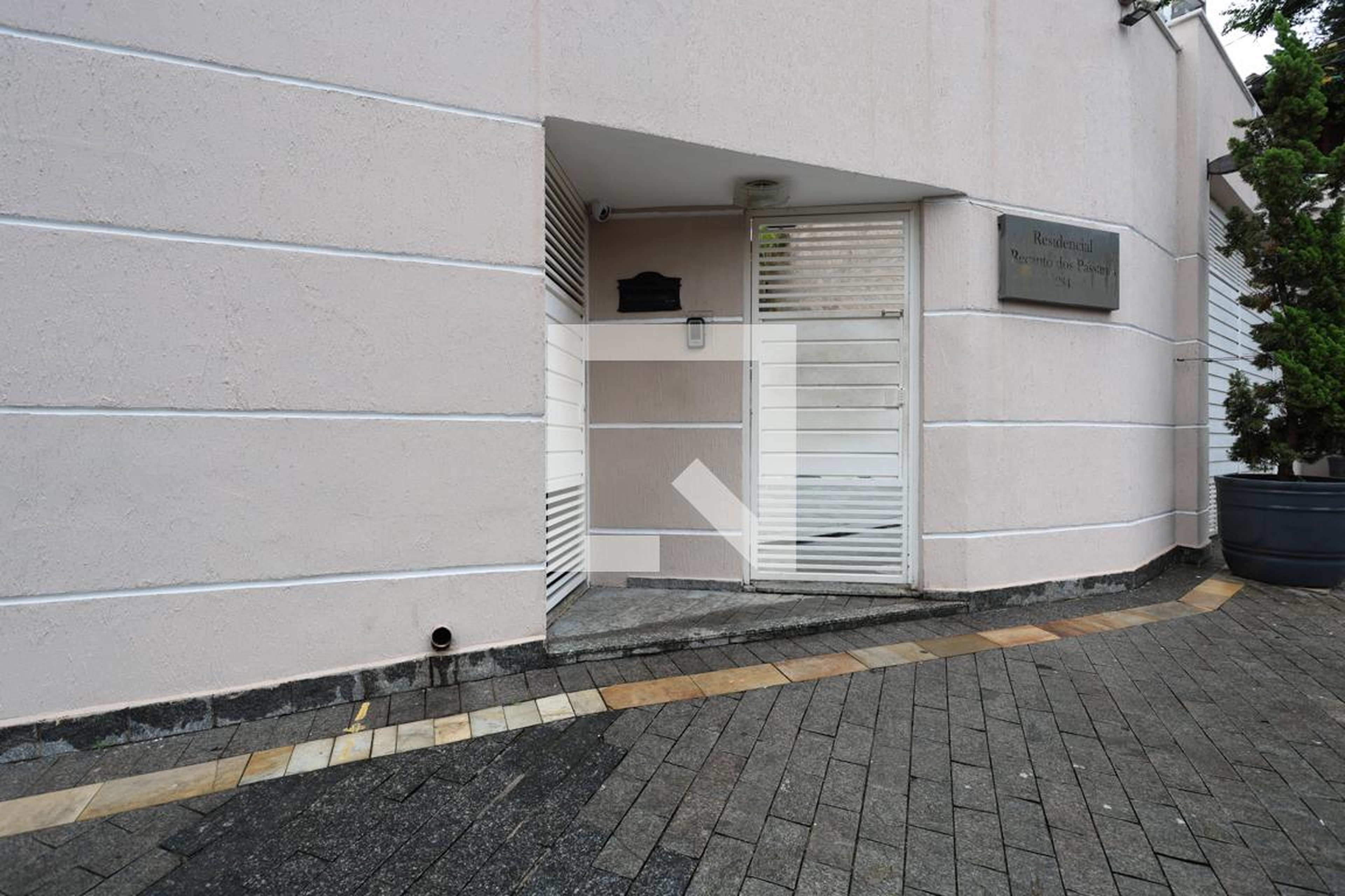 Fachada do condomínio Residencial Recanto dos Pássaros