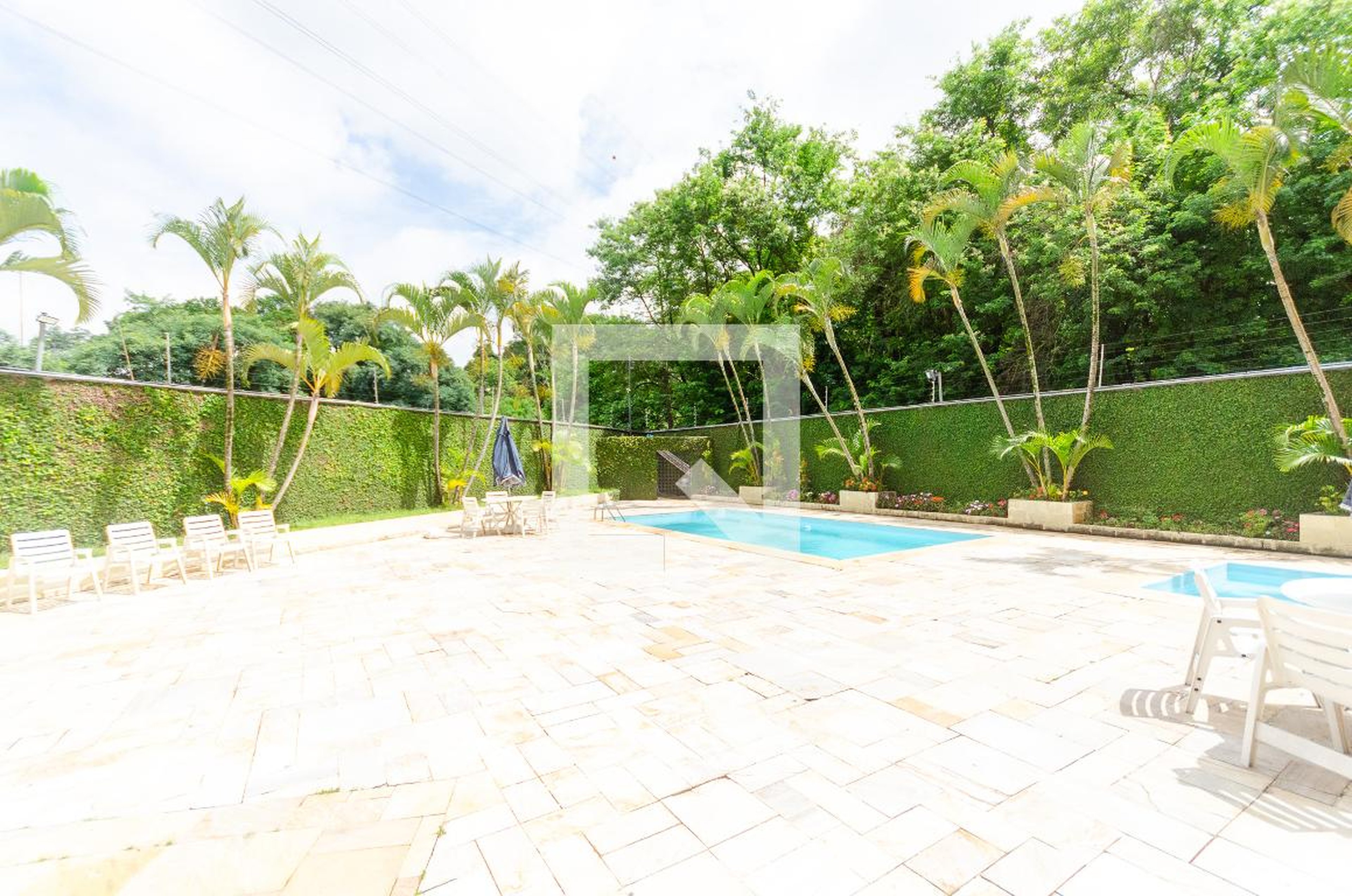 Piscina - Edificio Residencial Parque Toronto