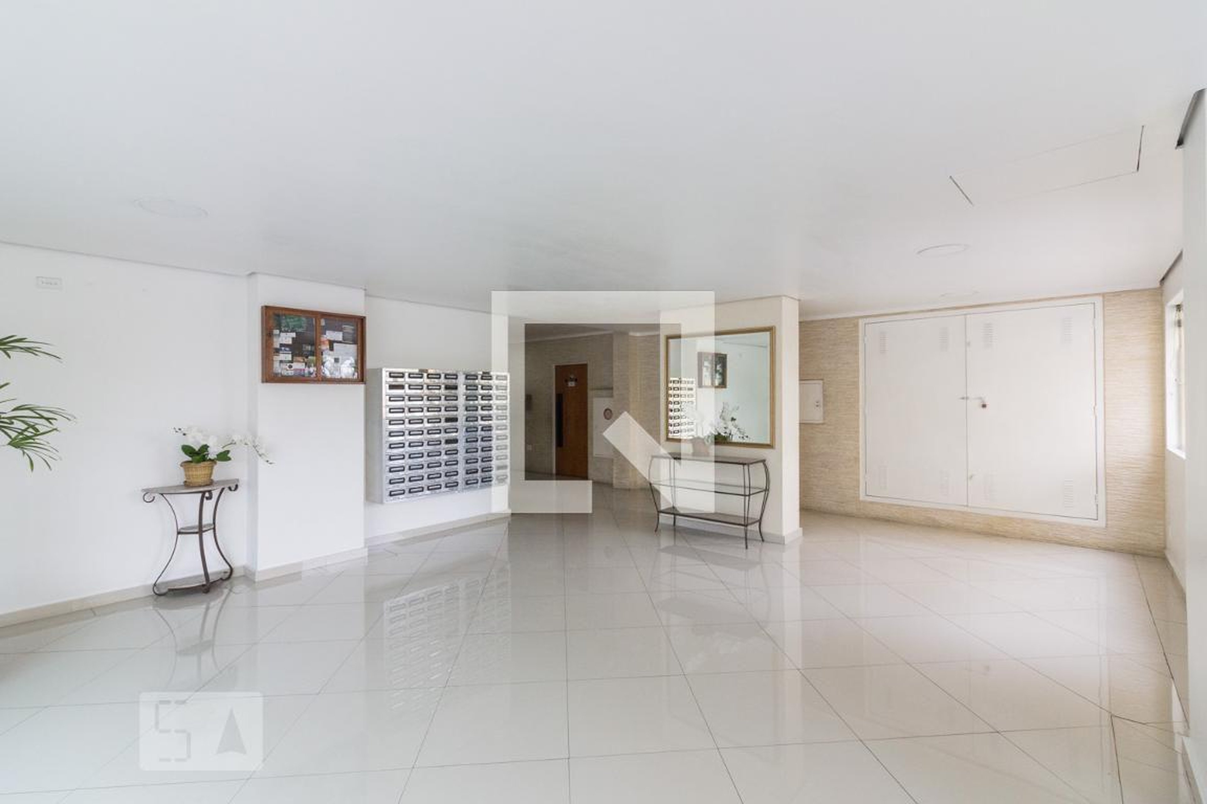Hall - Jardim Vila Real
