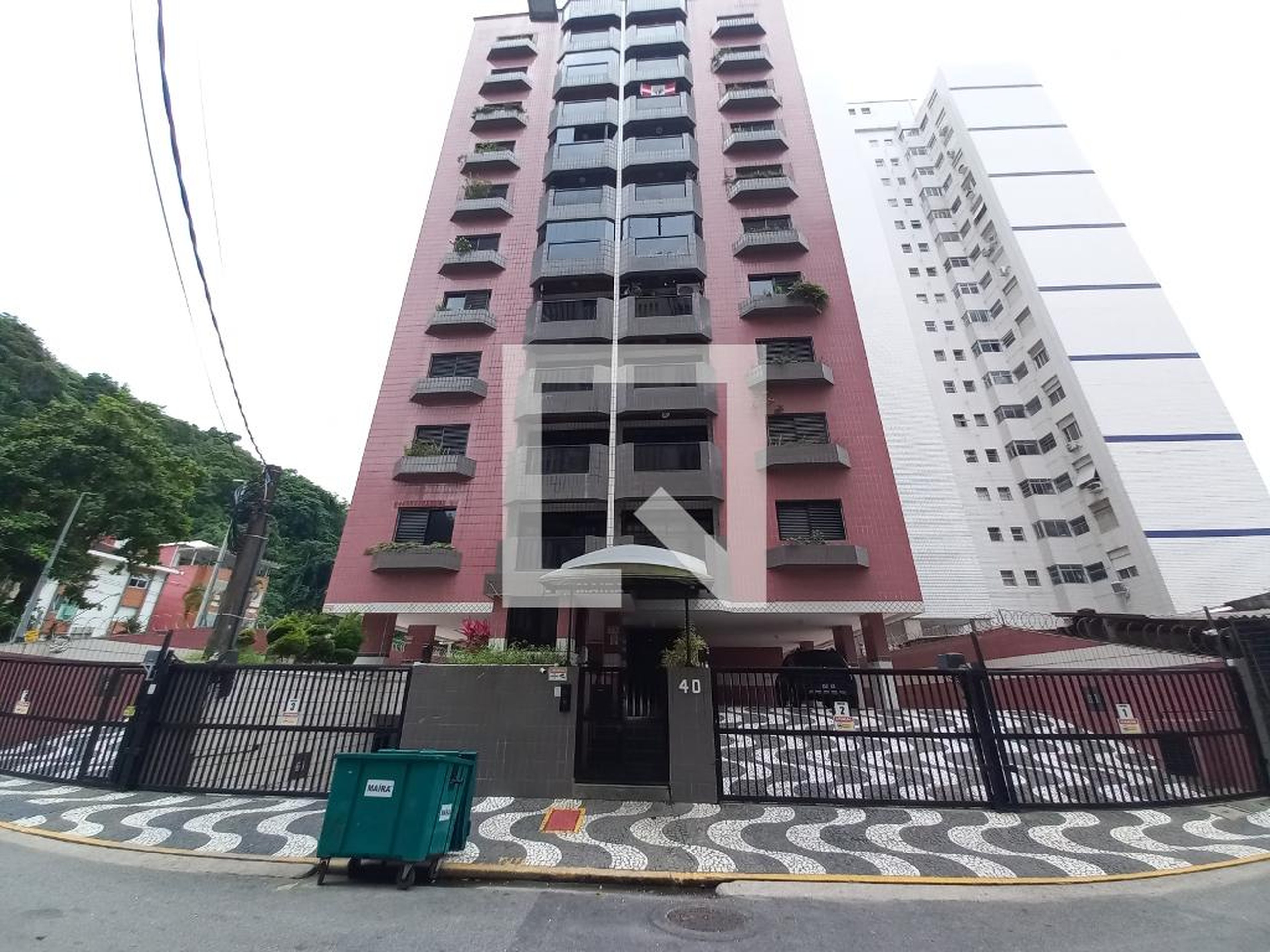 Fachada Condomínio Maira