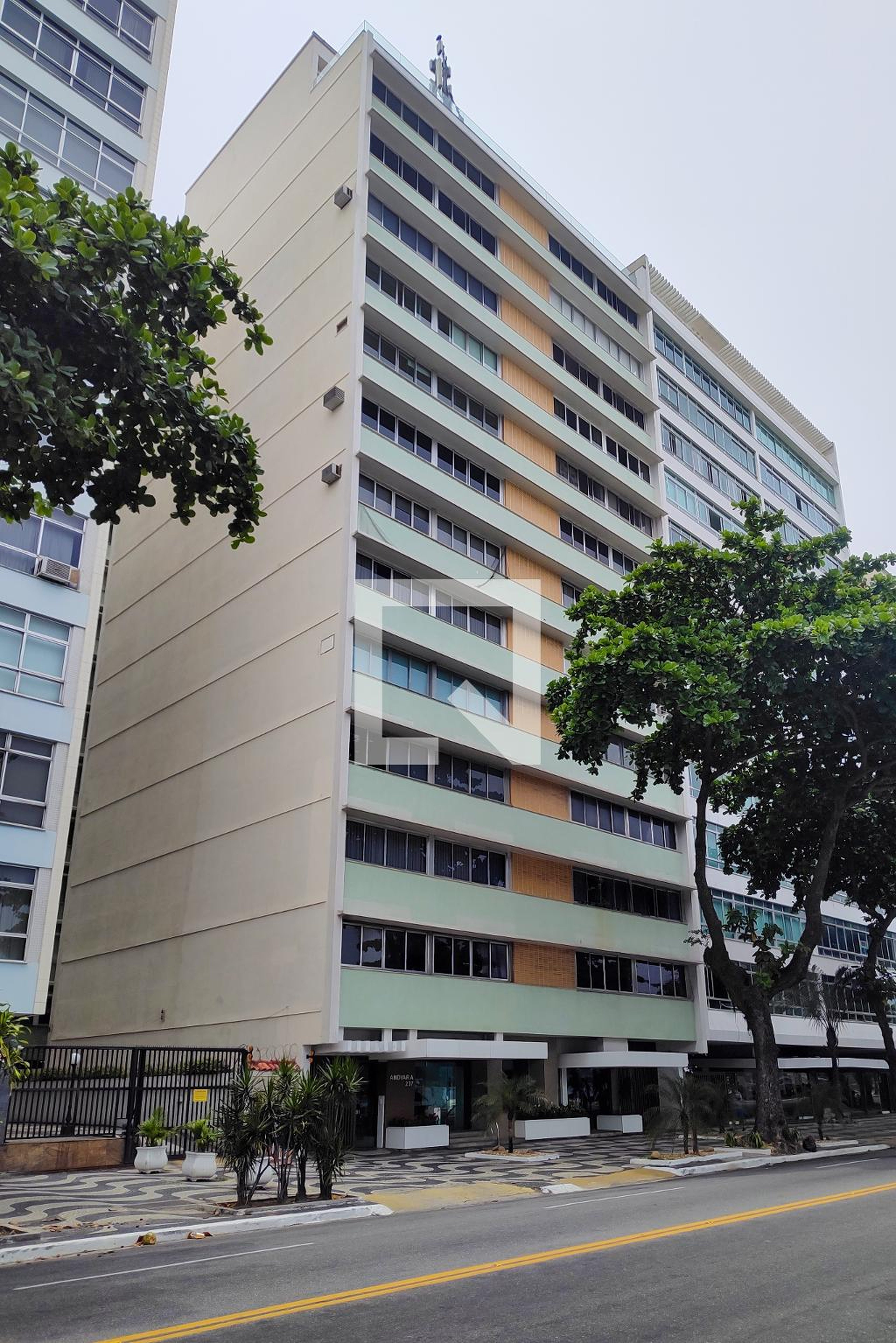 Fachada do Prédio Condomínio em Rua Daniel Tôrres, 237
