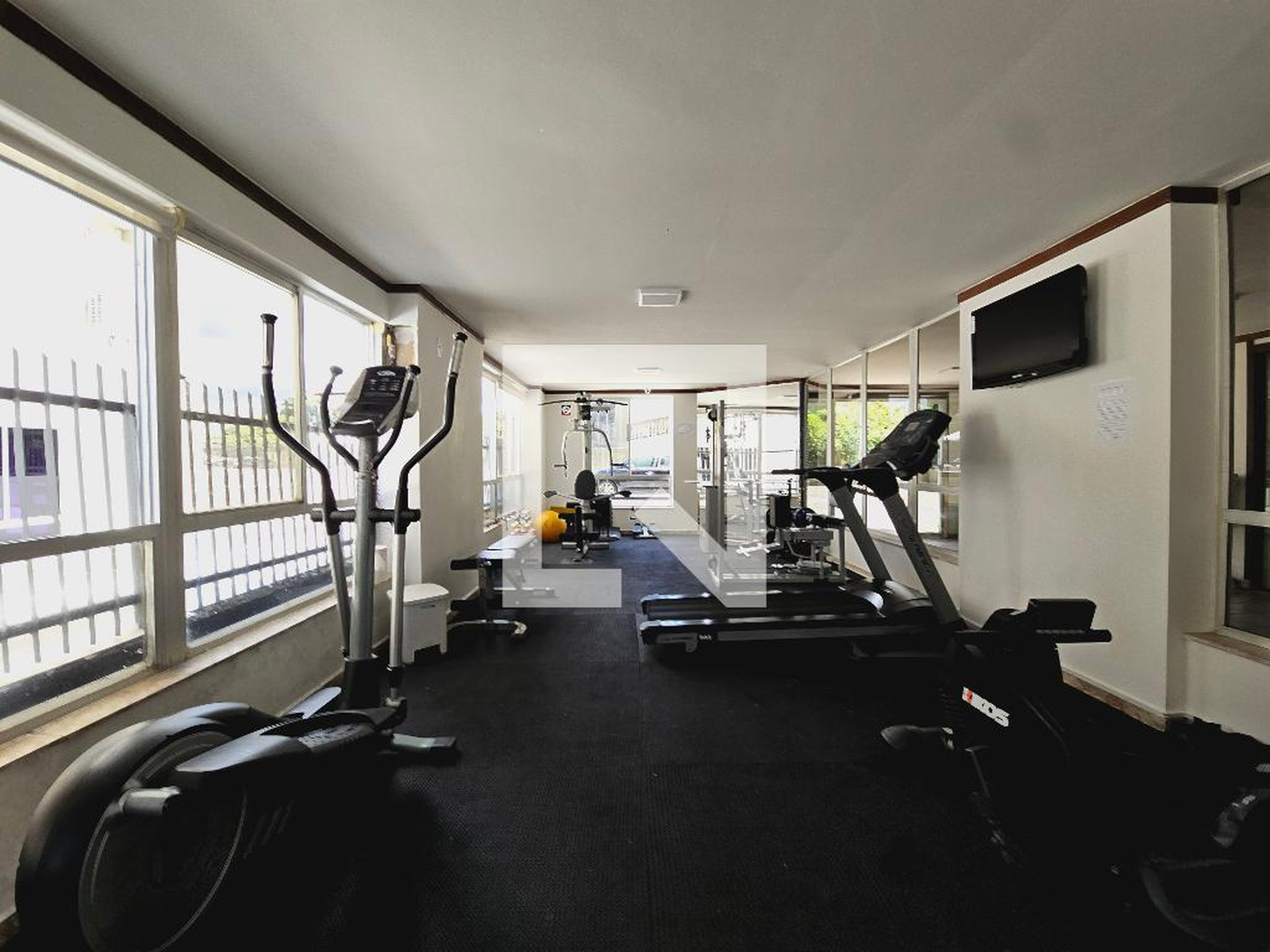 Academia - London Tower