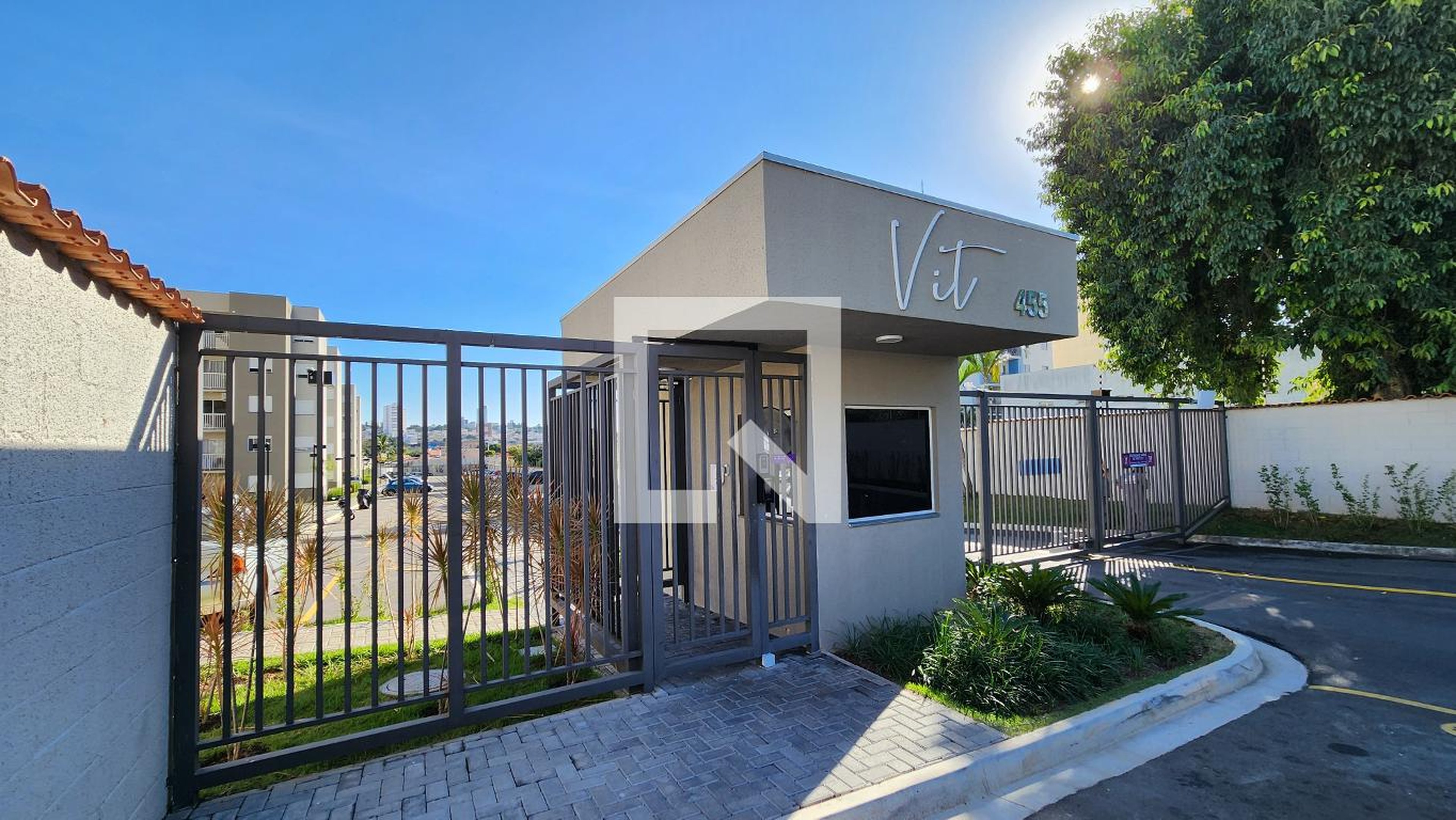 Fachada do Condomínio Condomínio VIT Jundiai