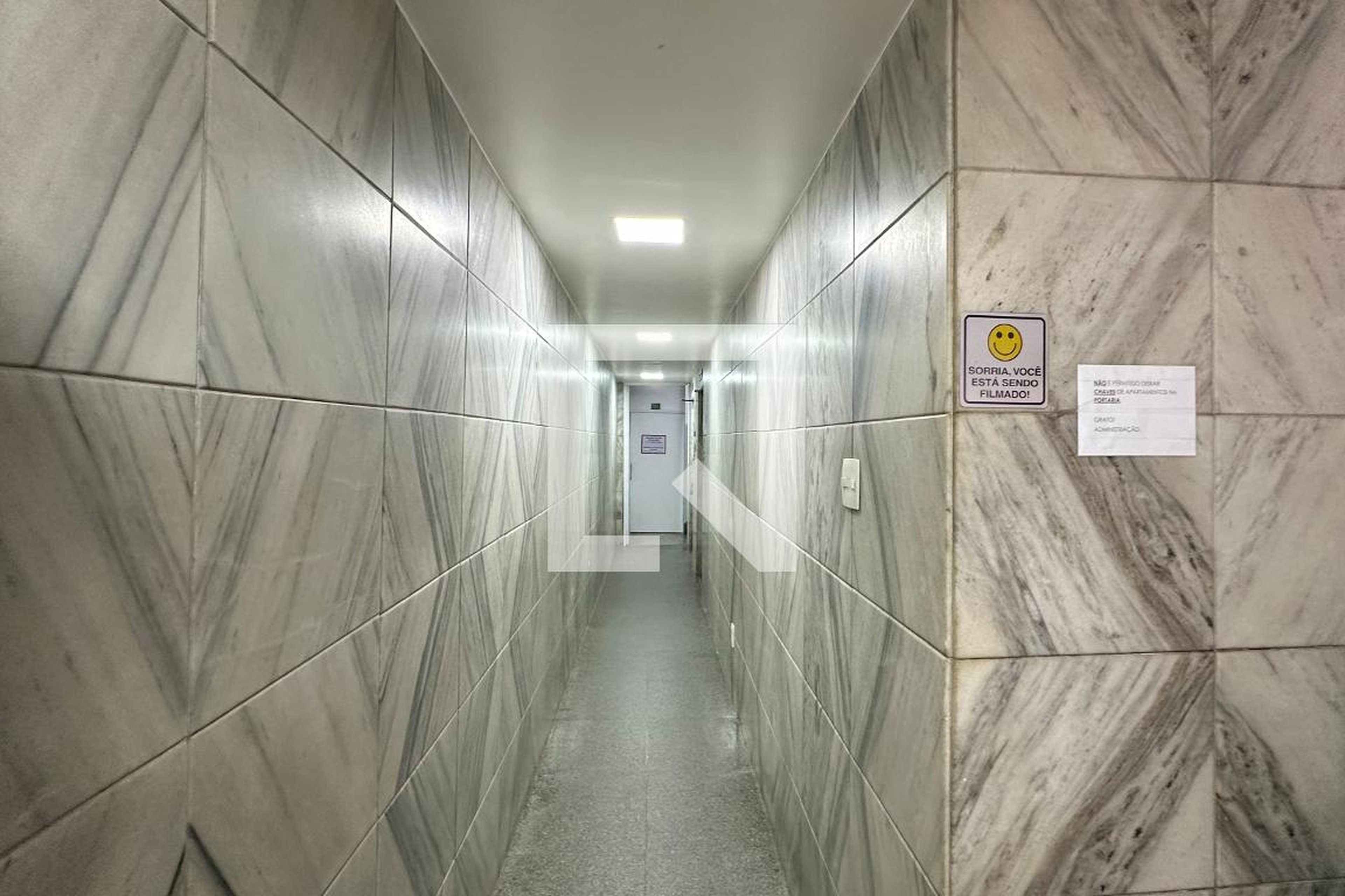 Entrada - Edifício Anápolis