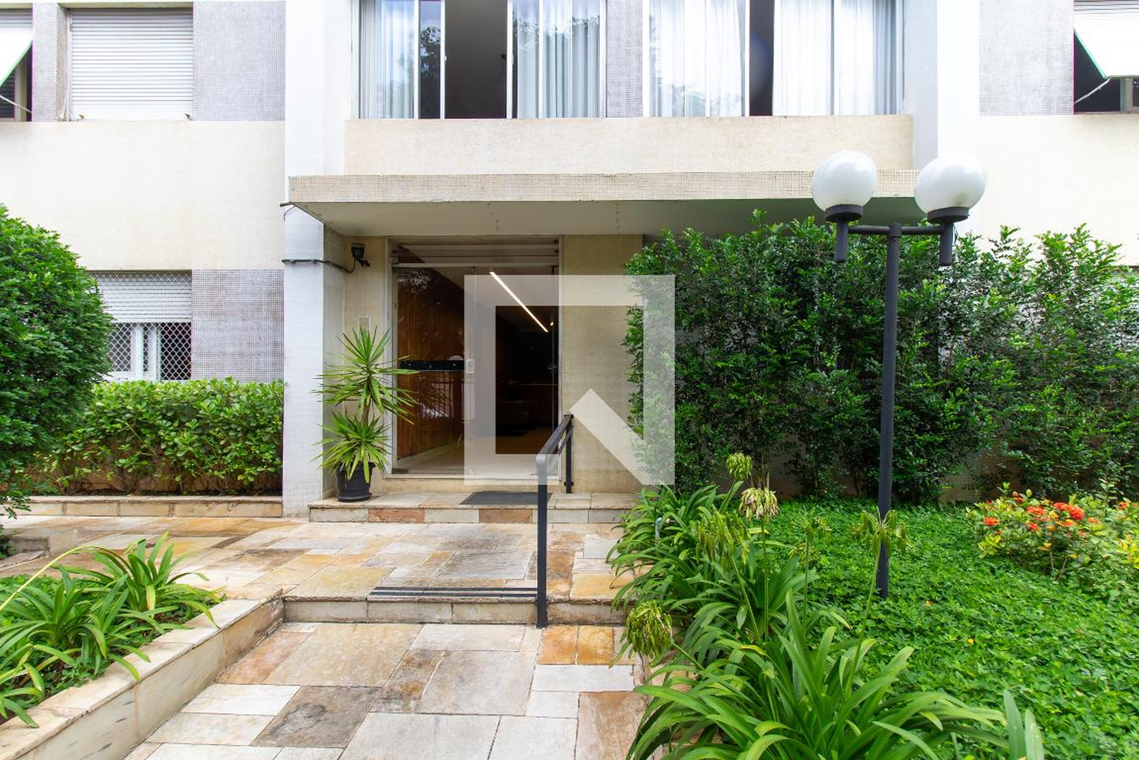 Hall de entrada - Desembargador do Vale