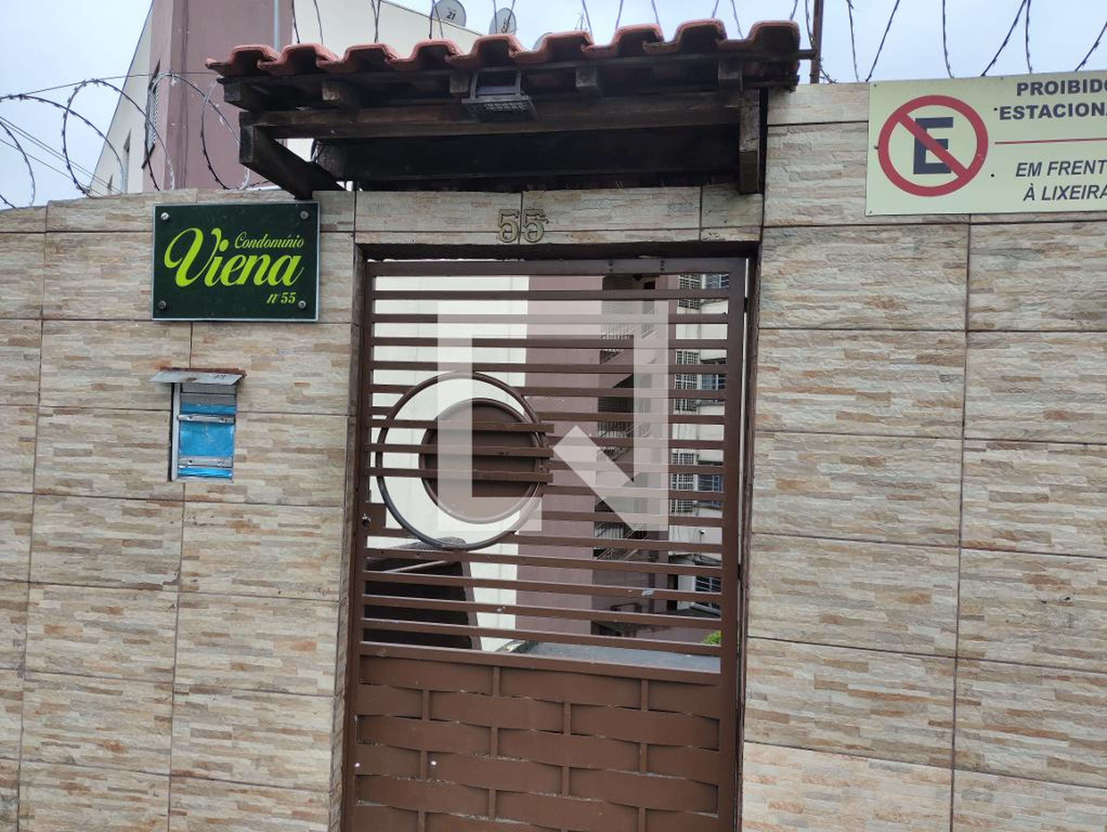 Fachada Condomínio em Rua Américo Trufelli, 55