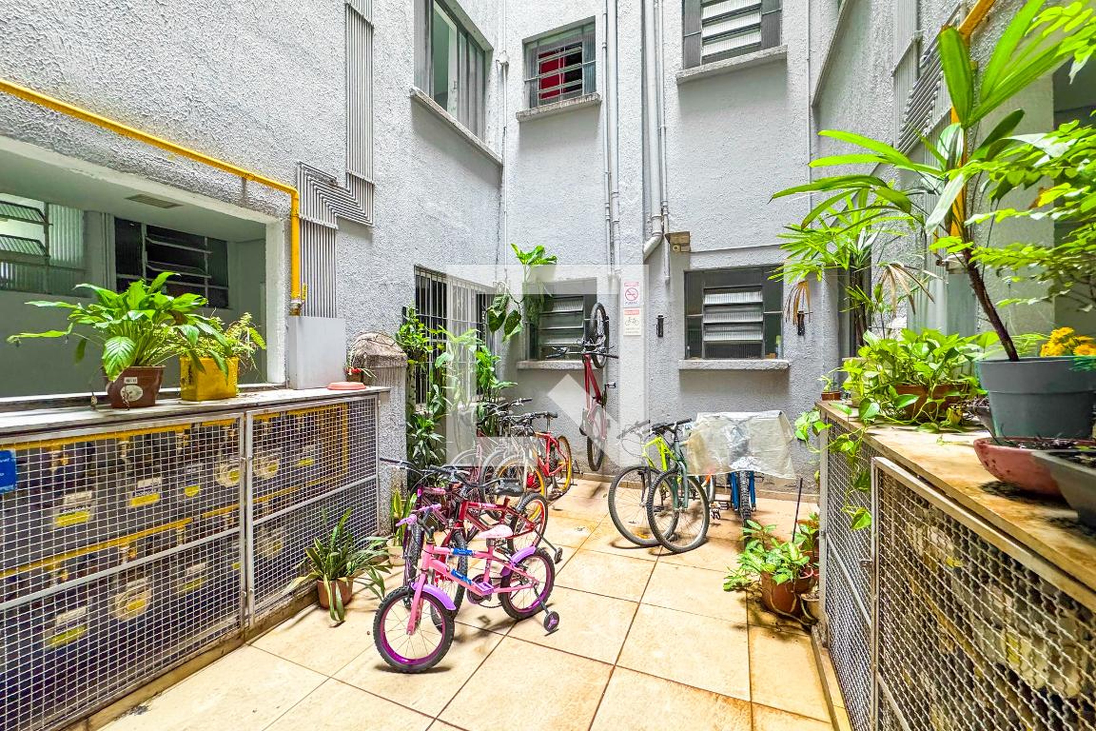 Bicicletário - Cristina Bacelli