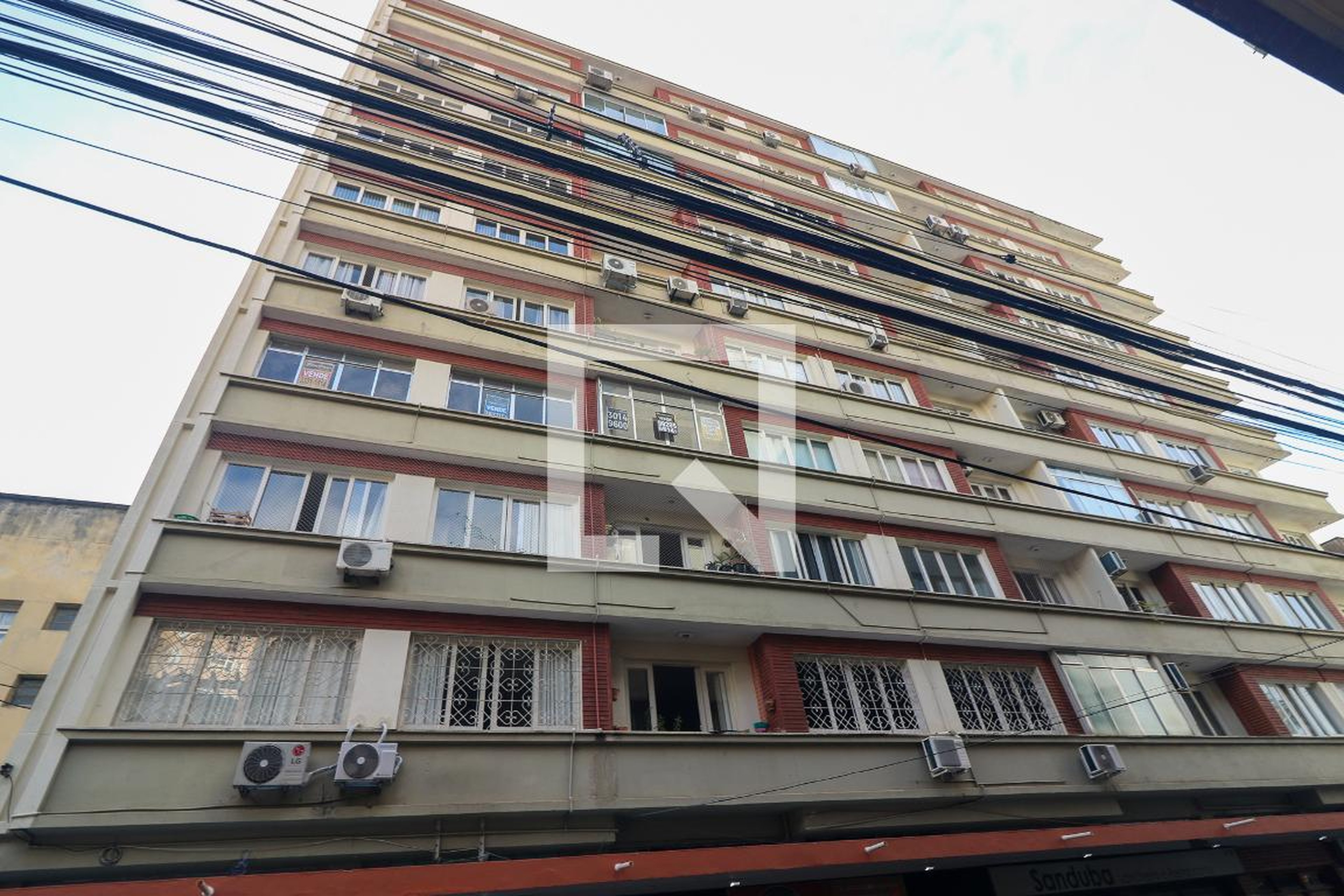 Fachada do Prédio Condomínio em Rua Augusto Pestana, 25