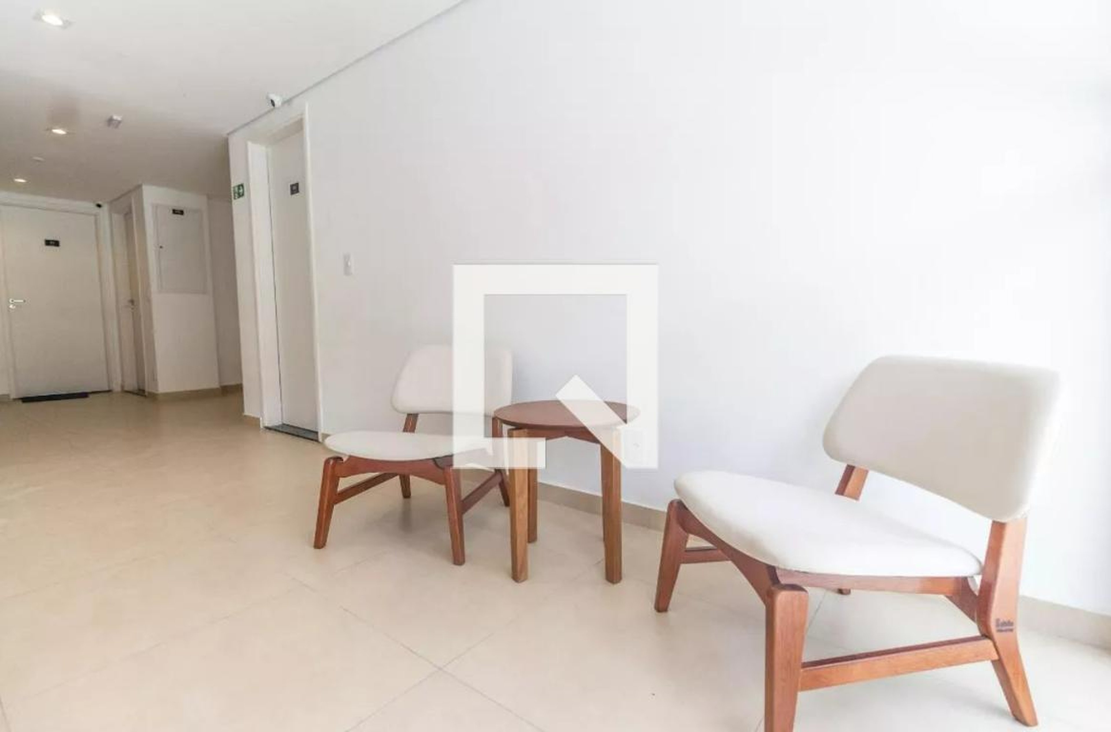 Hall - Place Parada Inglesa