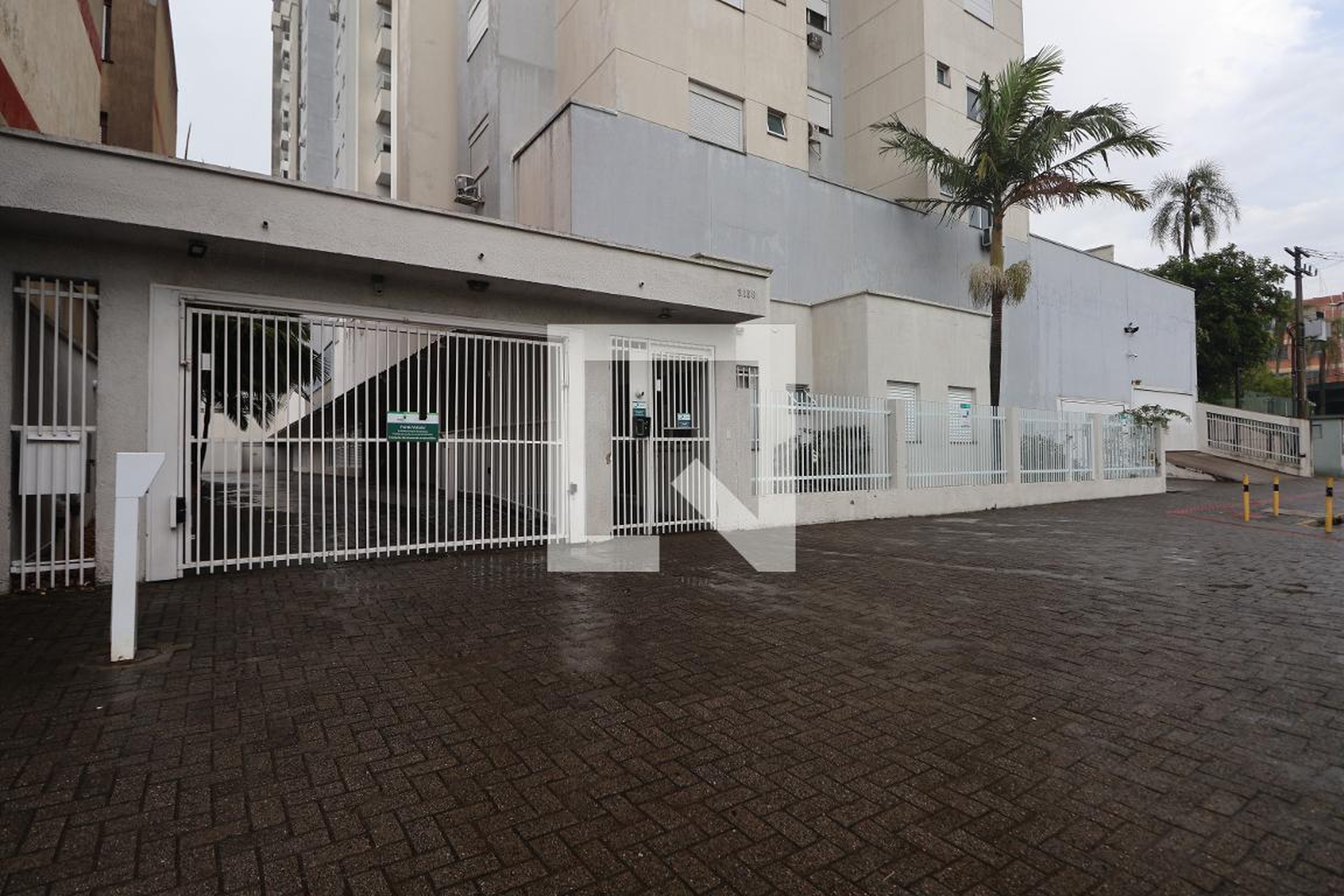 Fachada do Prédio Condomínio Miami Towers