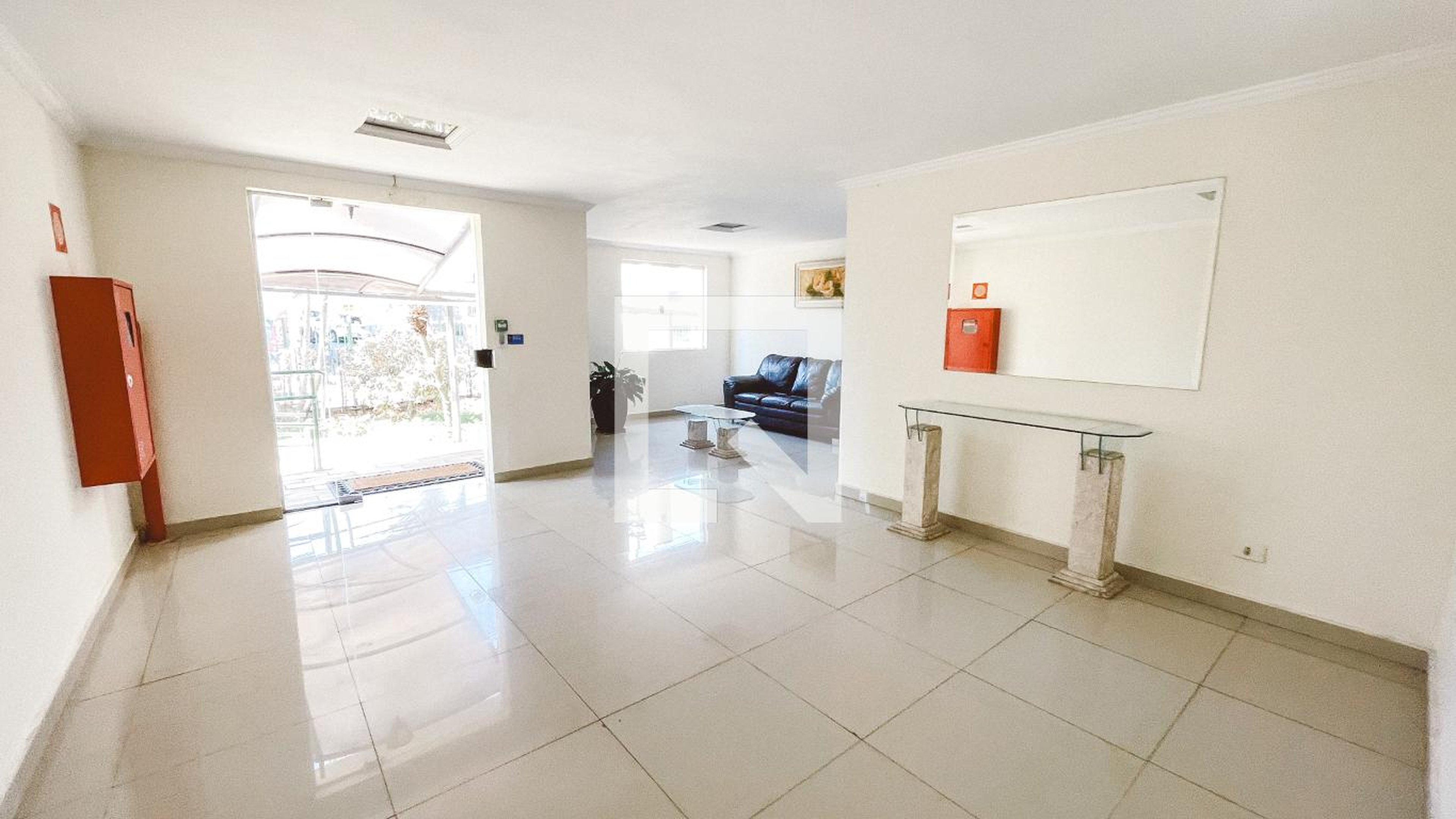 Hall social - Edifício Morada da Serra