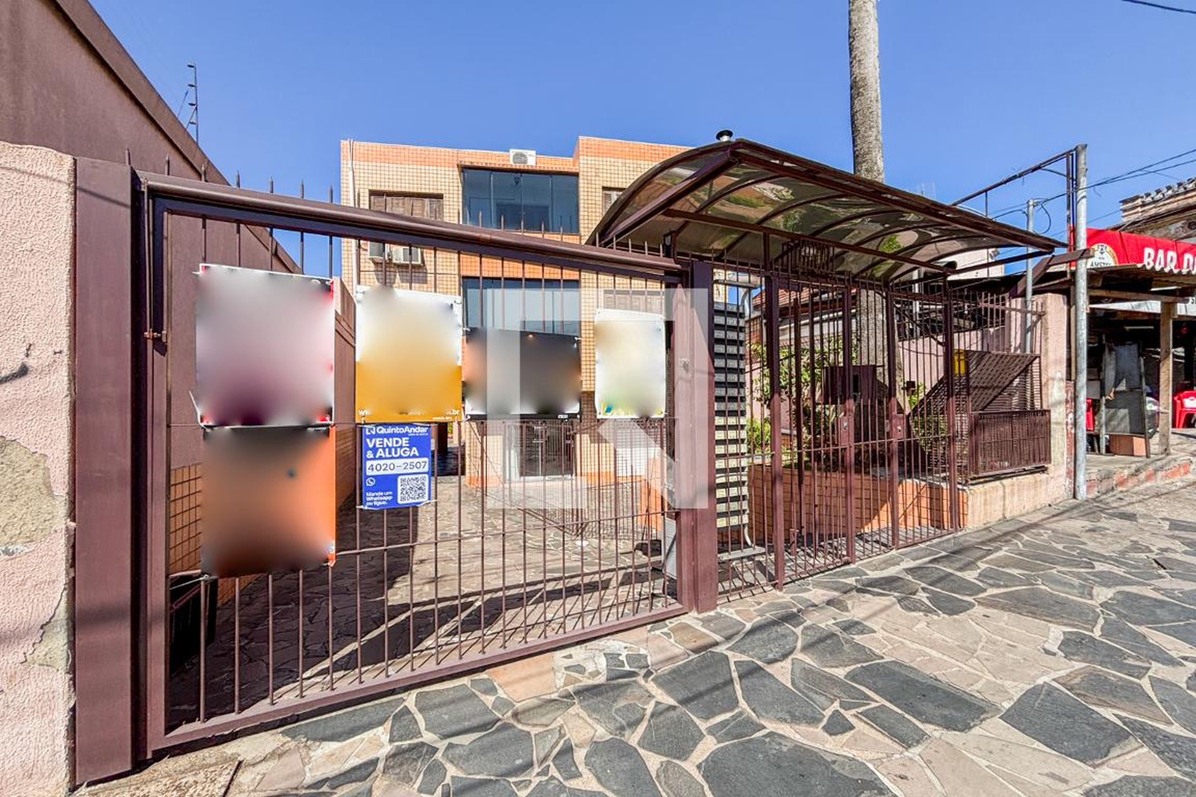 Fachada Condomínio em Avenida Professor Oscar Pereira, 2208