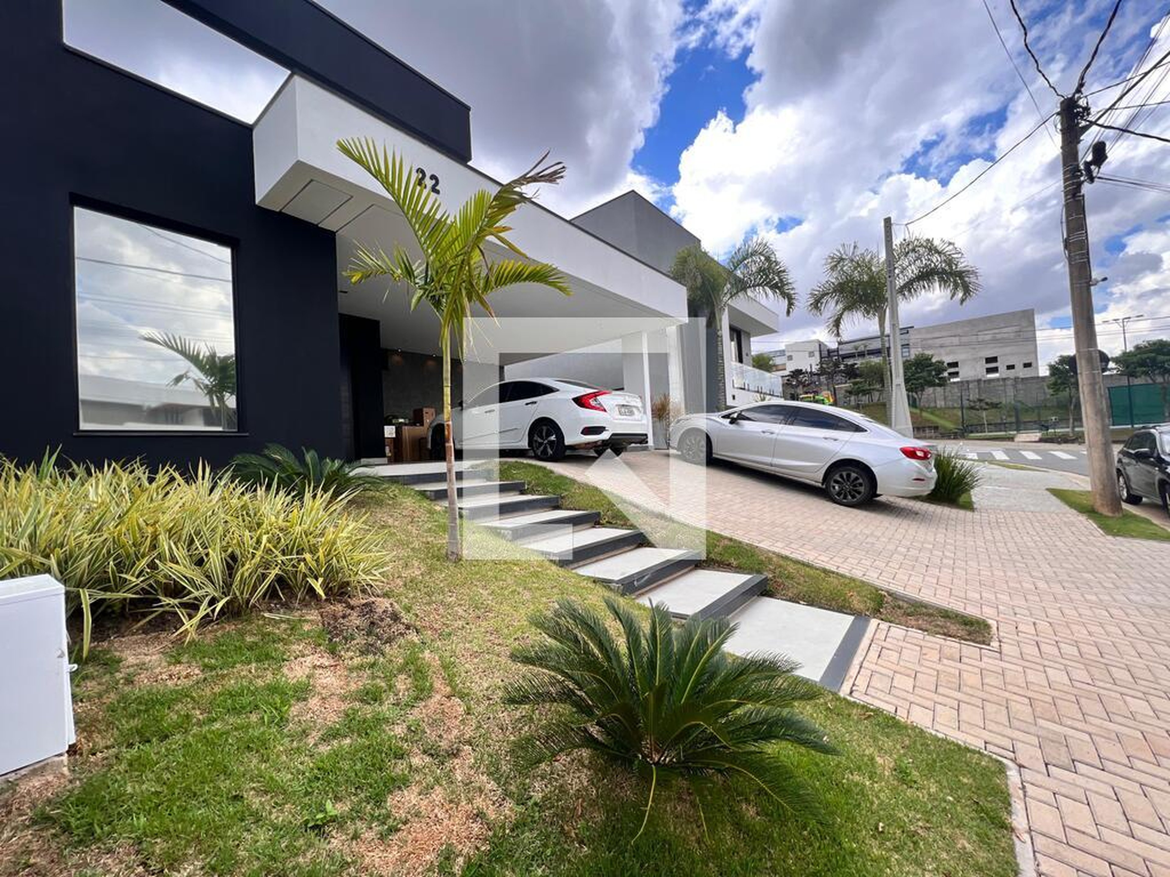 Fachada Condomínio em Rua Antonio José Jenovesi, 22