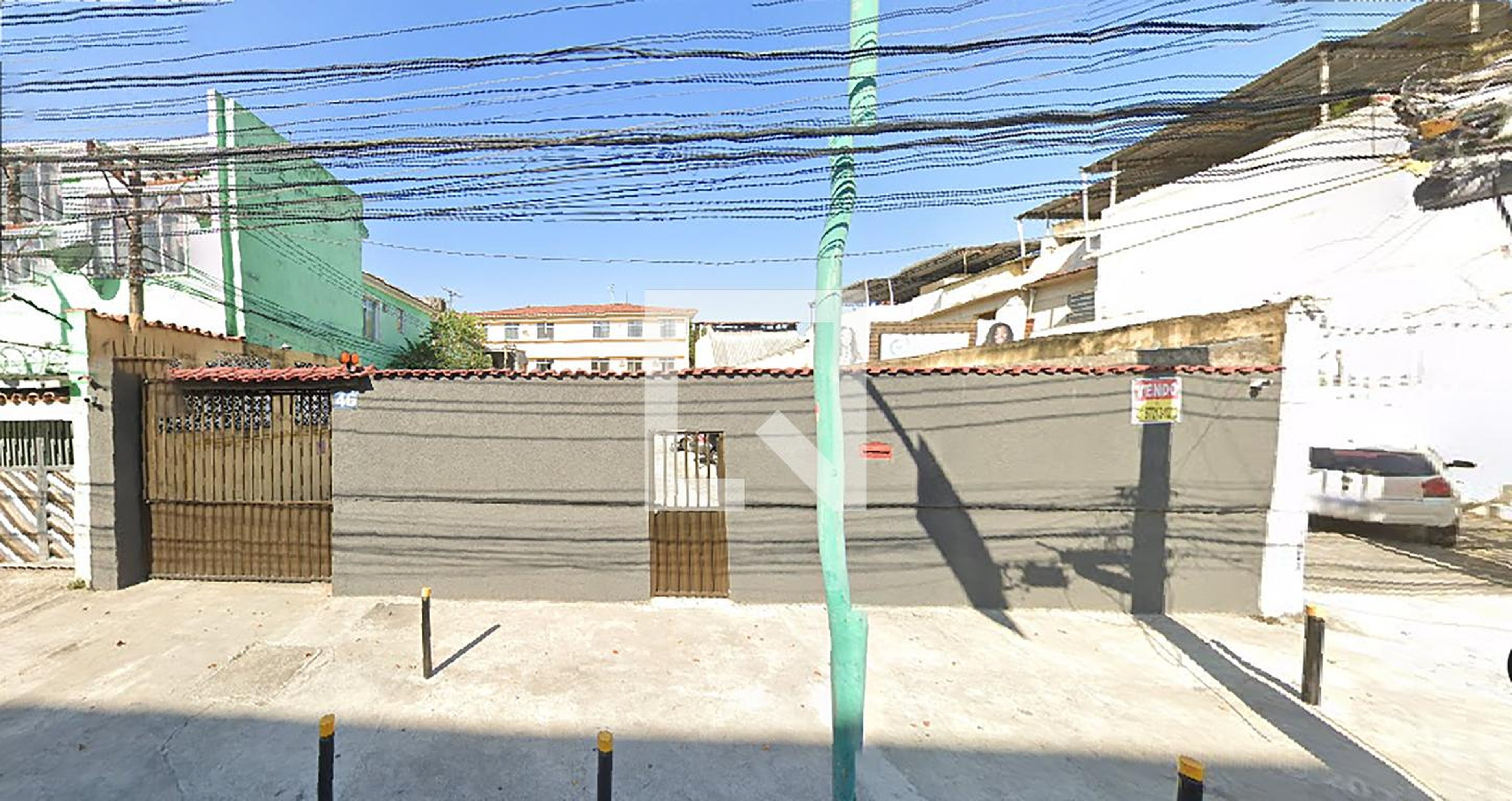 Fachada Condomínio em Rua Firmino Fragoso, 46