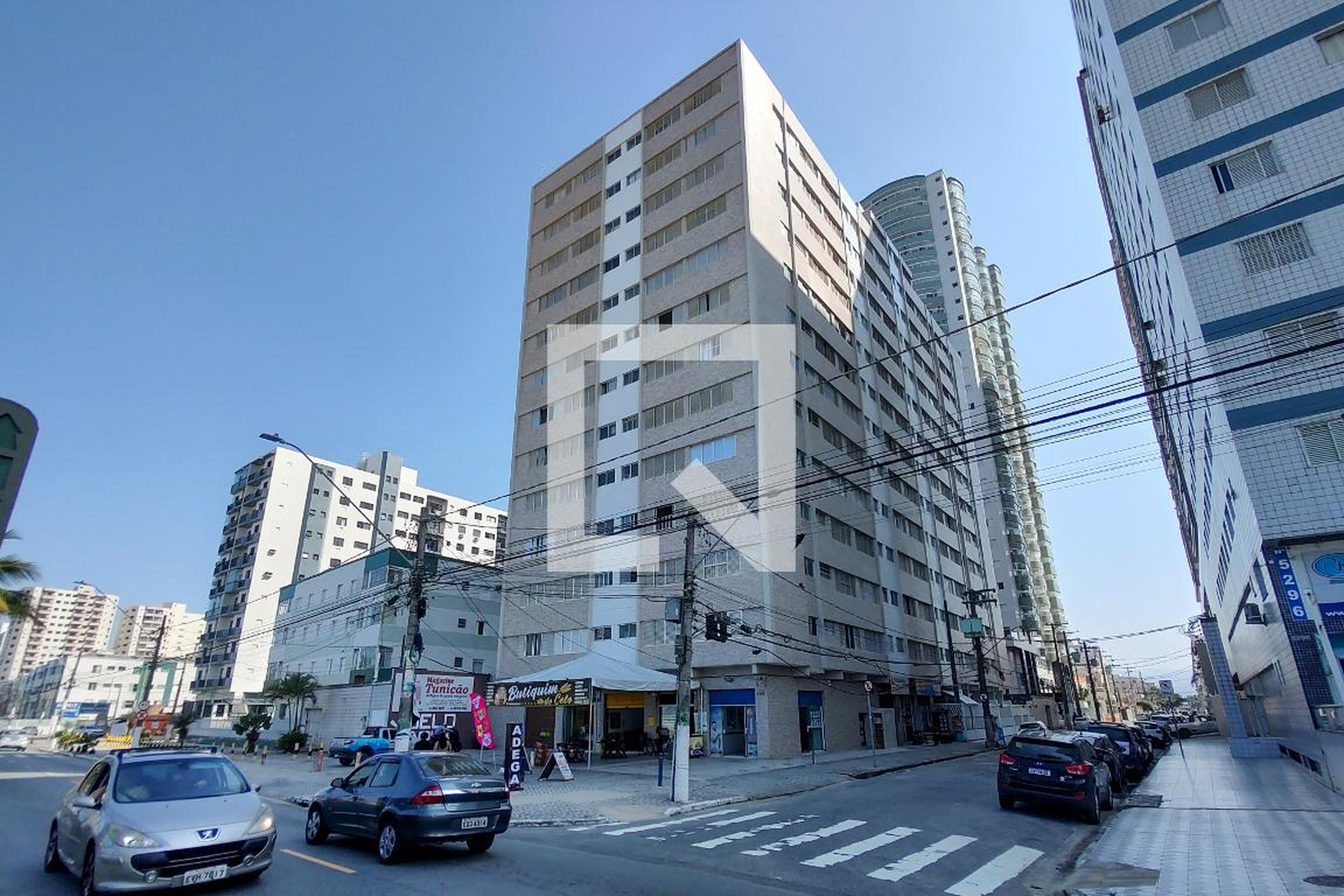 Fachada do Prédio Condomínio Mirai