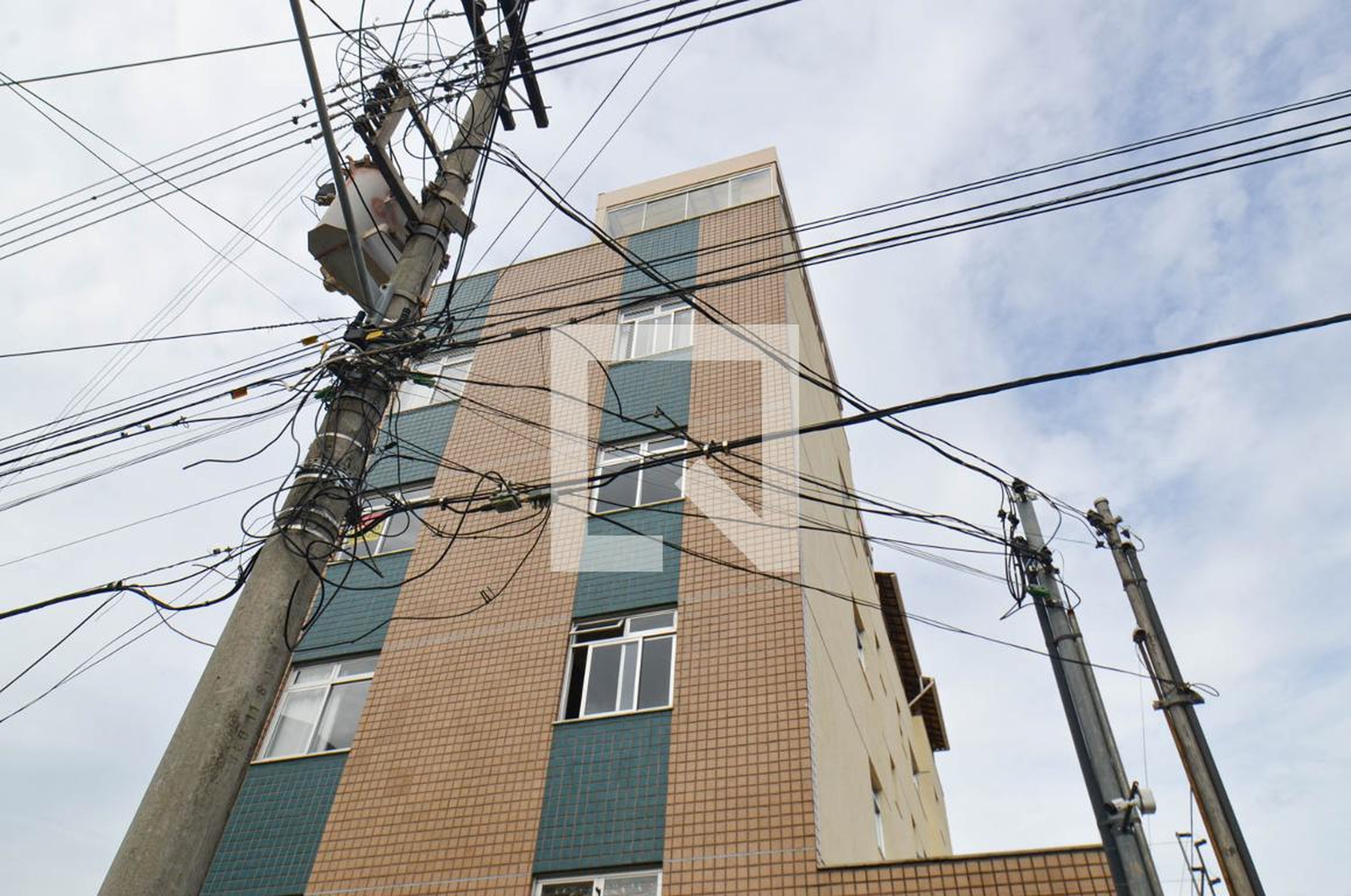 Fachada Condomínio em Rua Centralina, 43