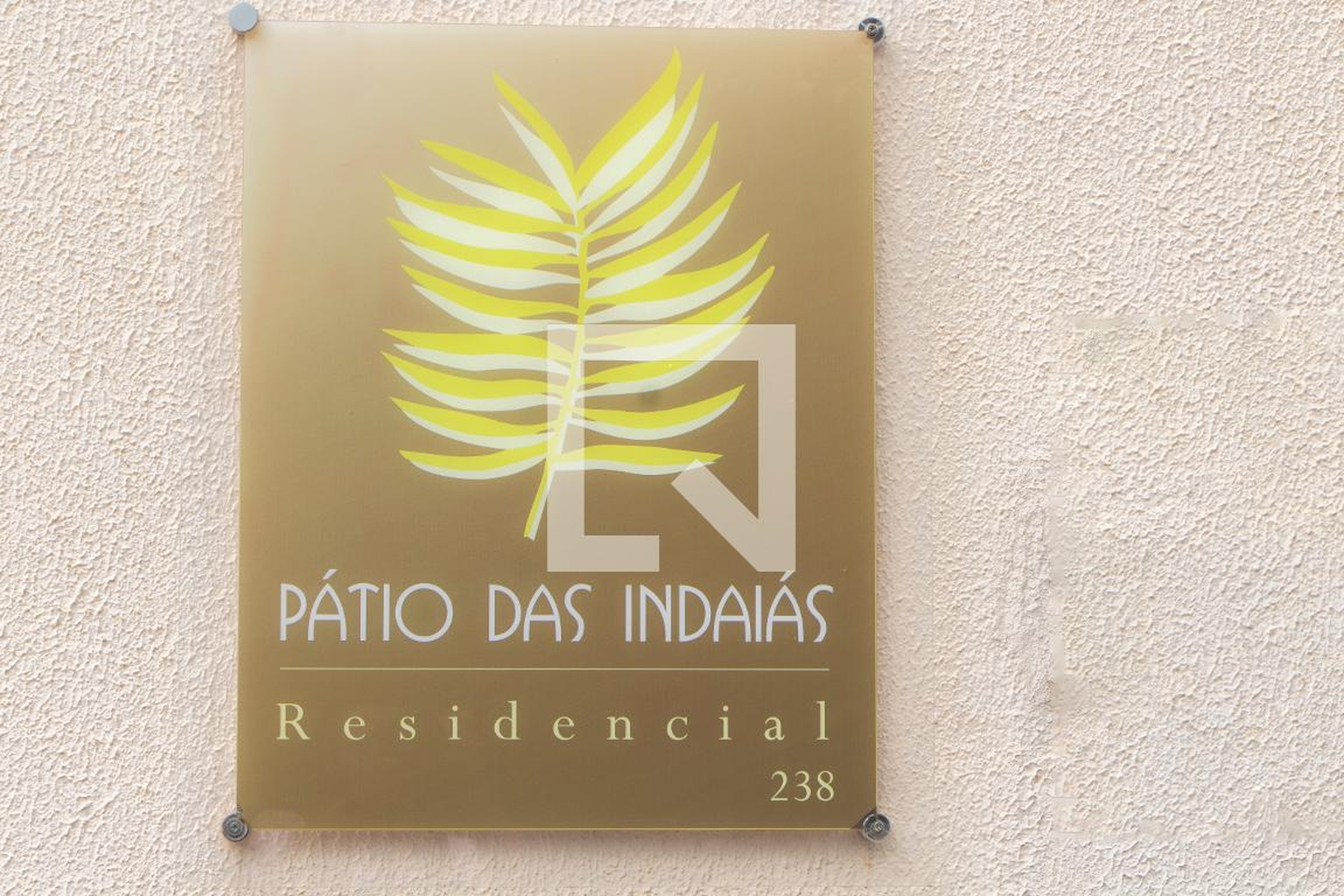 Fachada Condomínio em Rua Indaiá, 238