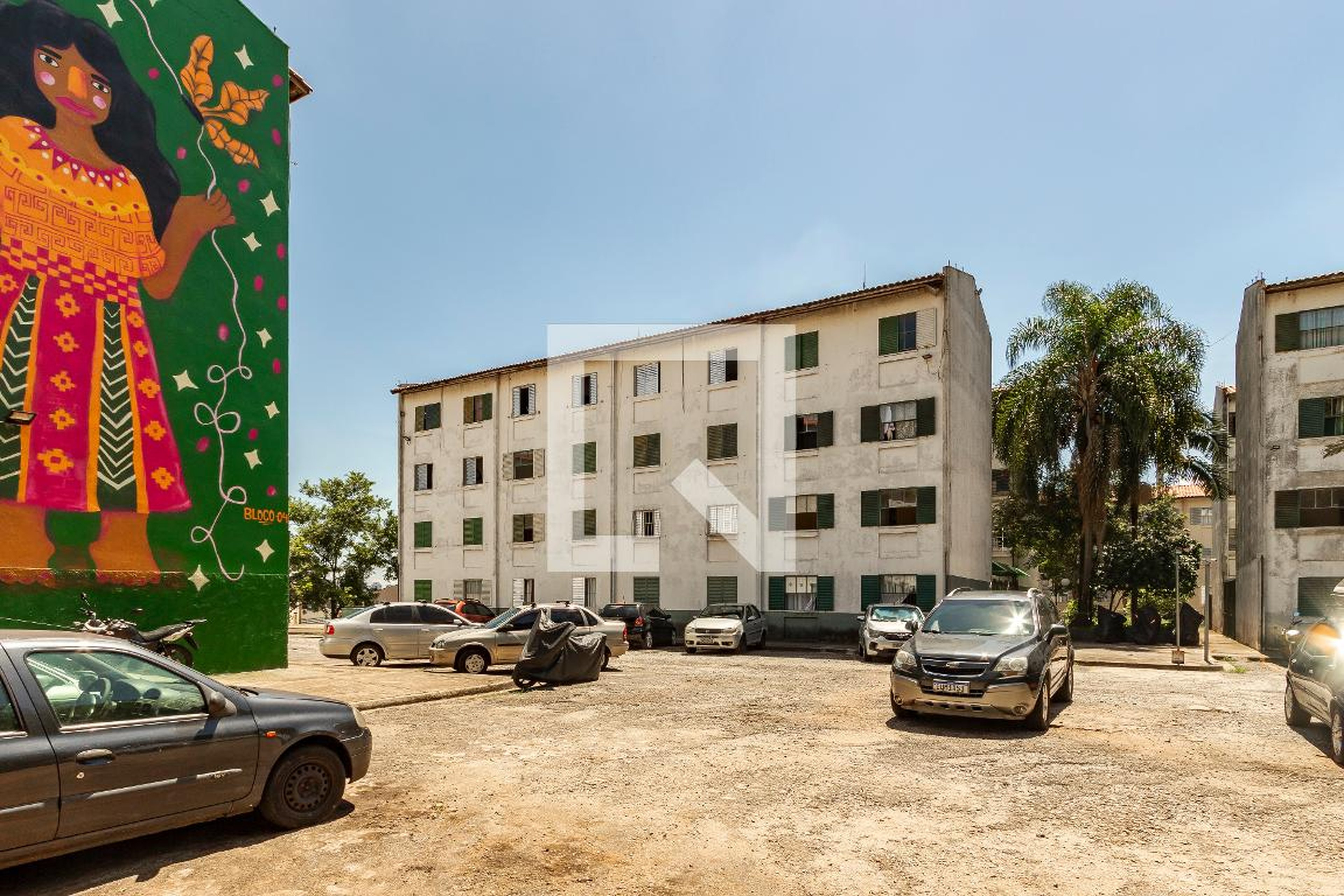 Fachada Condomínio em Rua Aribugu, 1