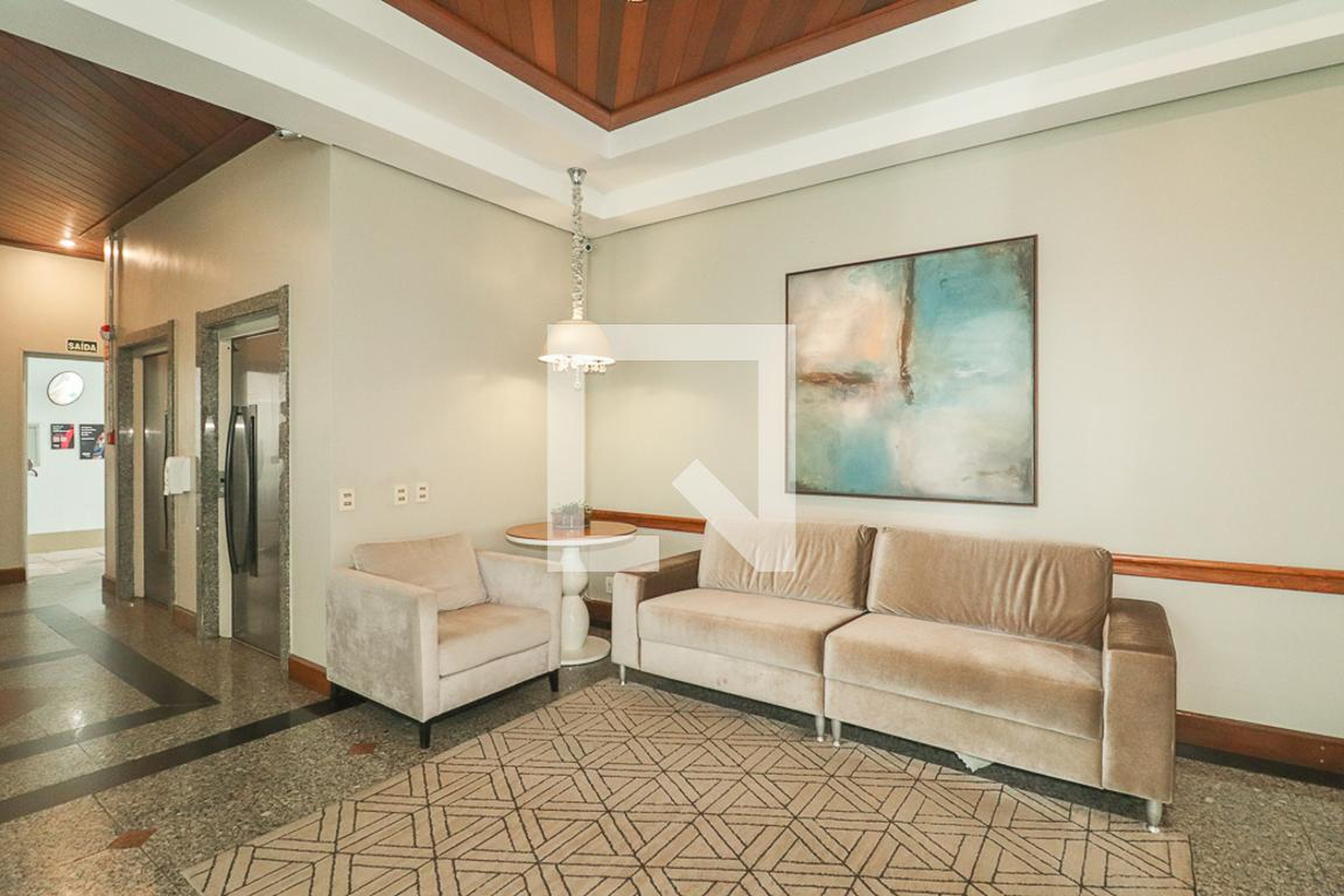 Hall de entrada - Edifício The Point Residence