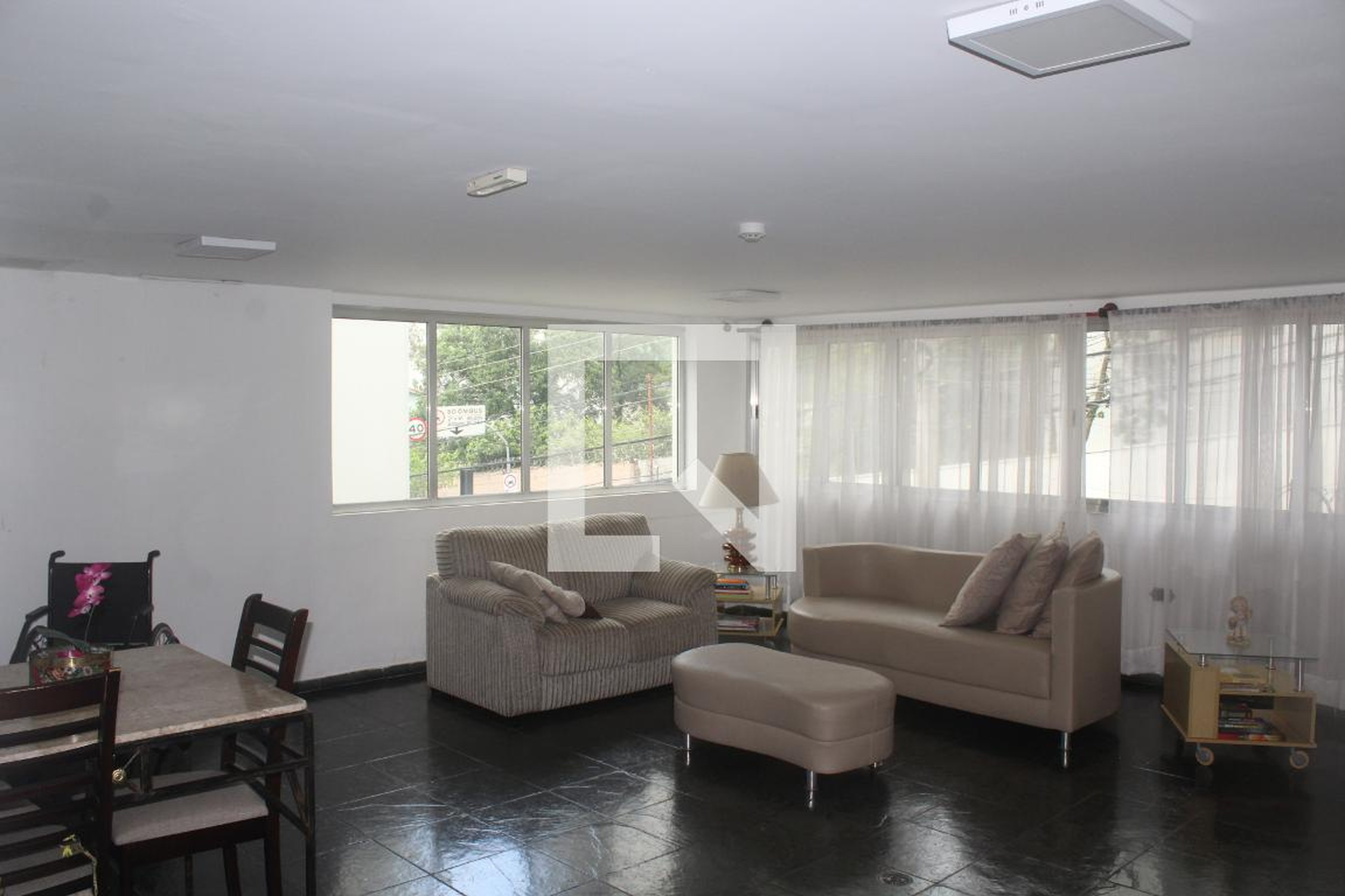 Hall - Edifício Daliane