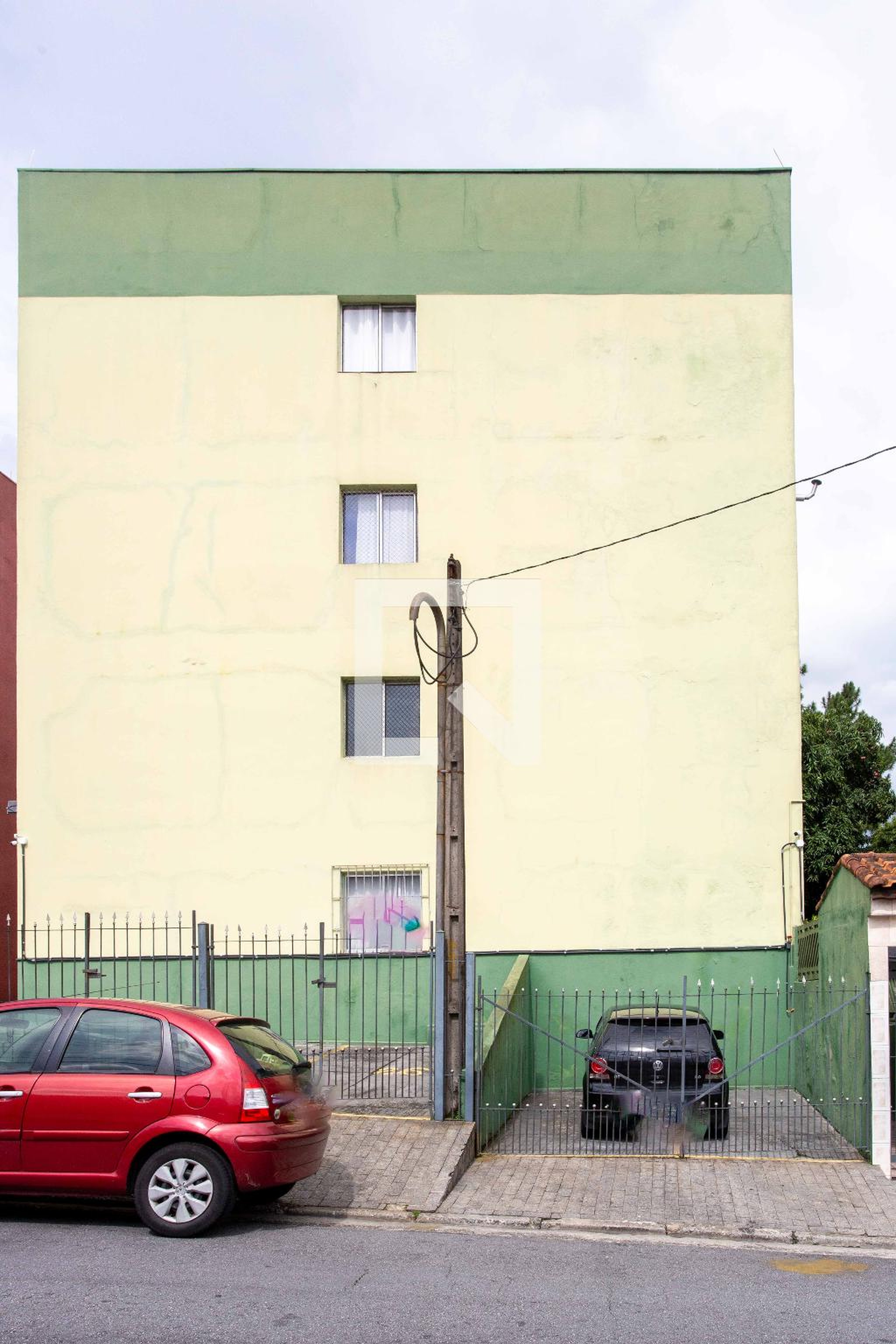 Fachada Condomínio em Rua José Maria Silva, 120