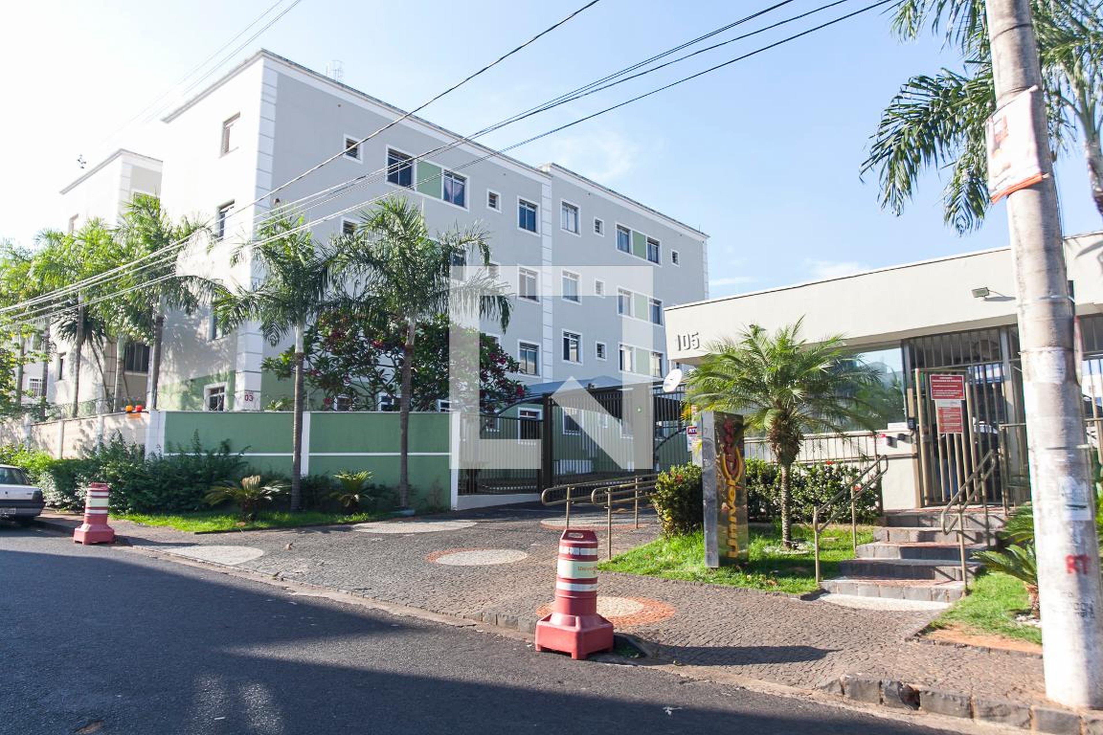 Fachada do Condominio Condomínio Universitá