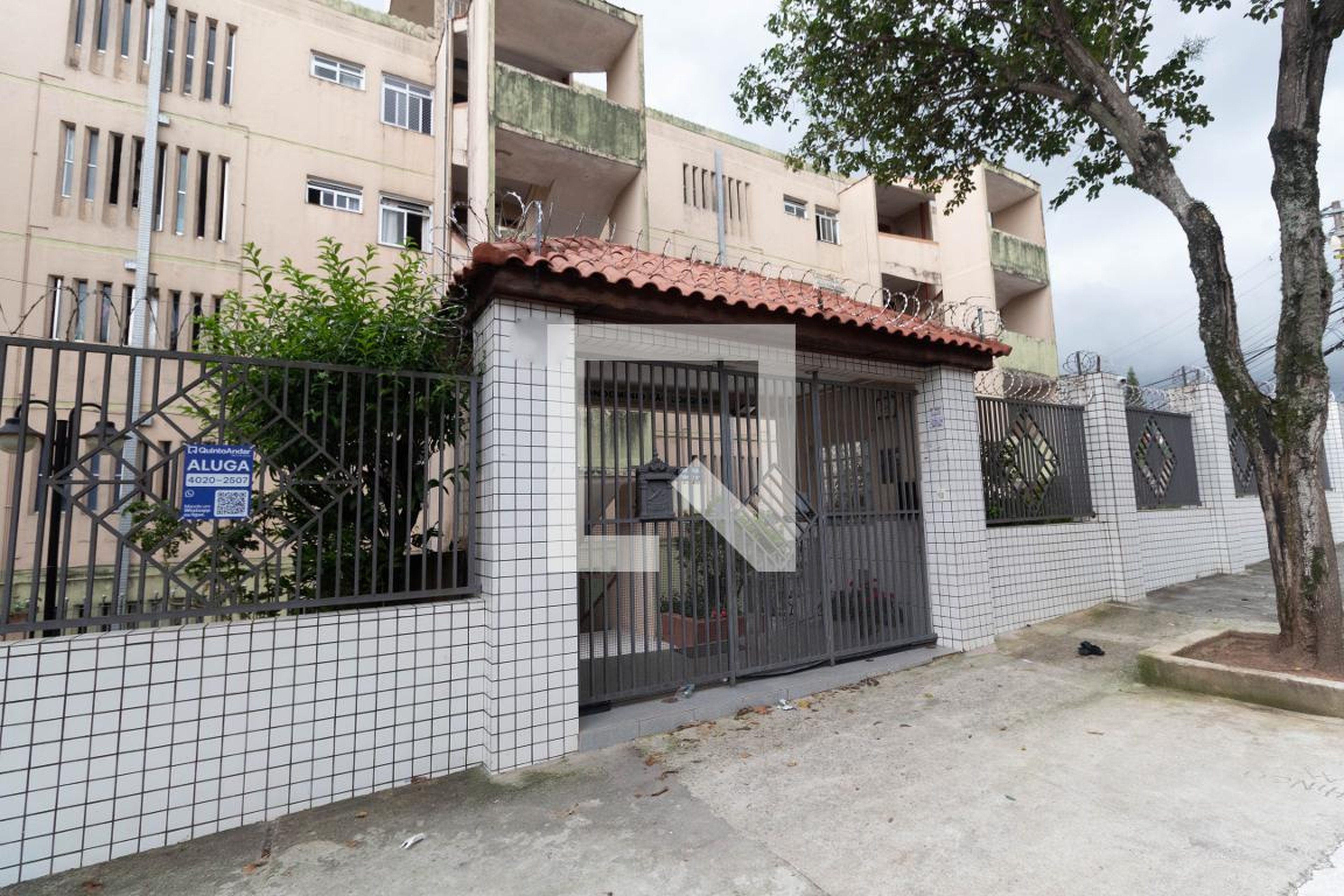 Fachada do Prédio Condomínio em Avenida Waldemar Tietz, 691