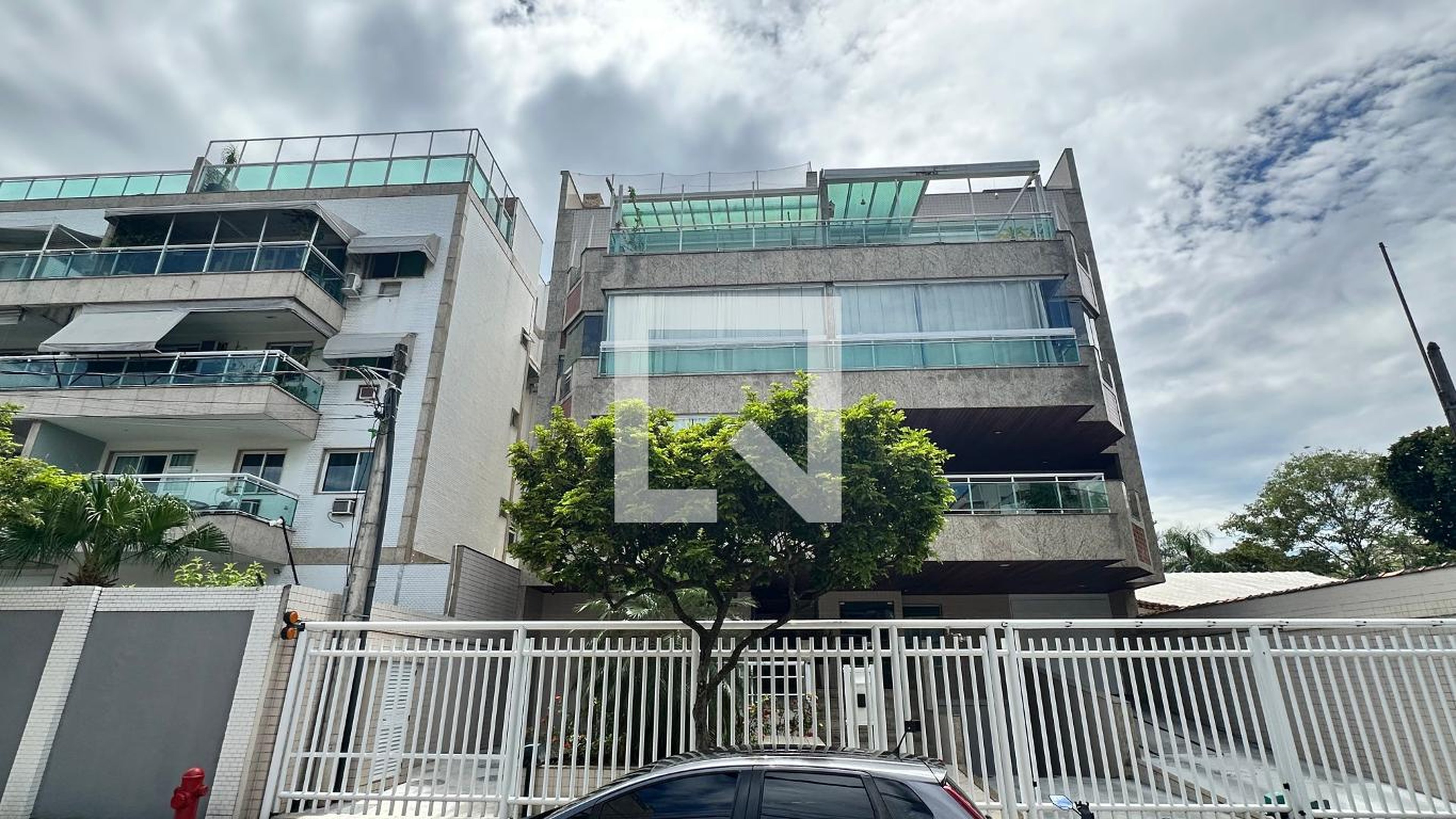 Fachada Edifício Professor Nogueira