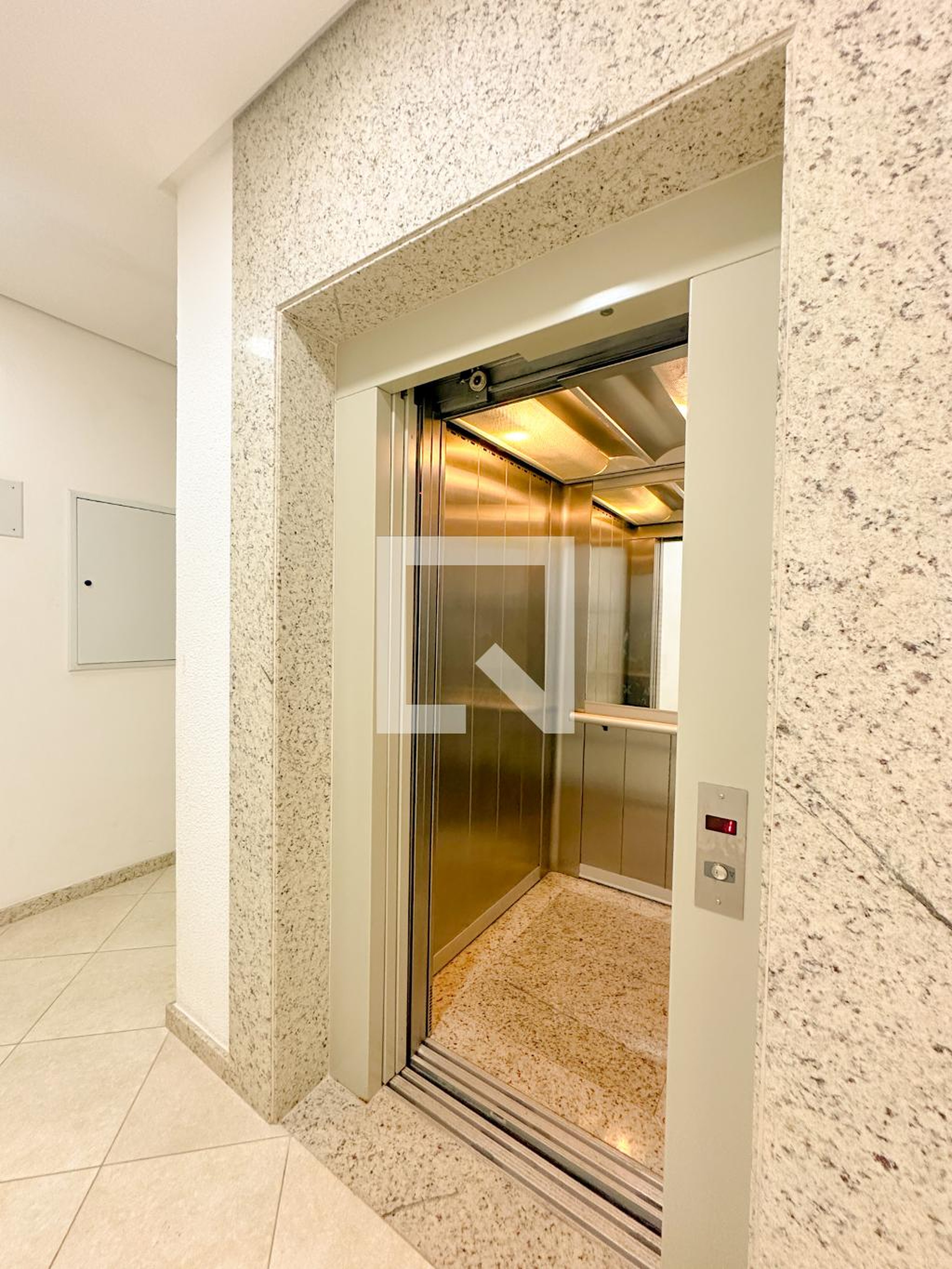 Elevador - Águas do Santinho