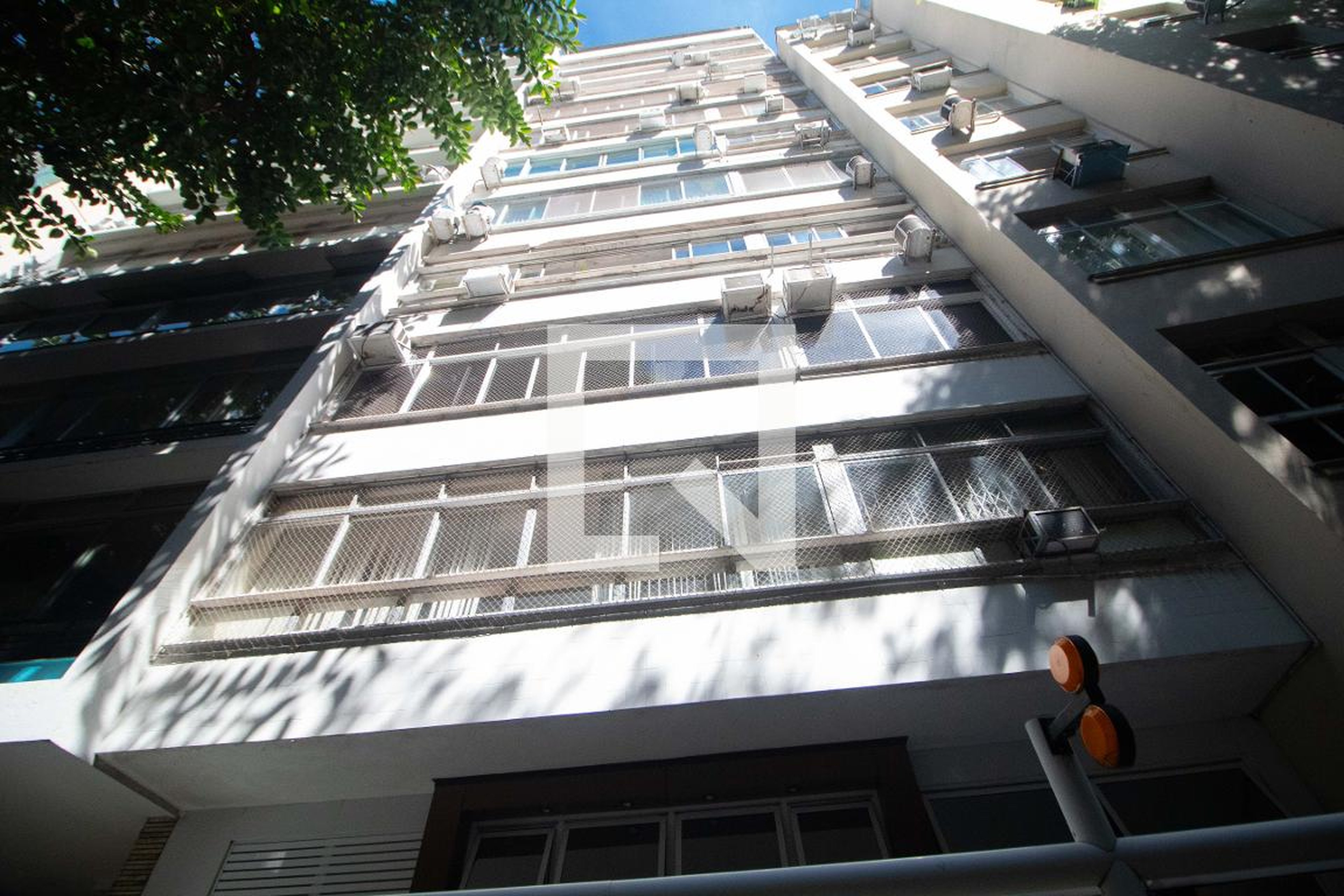 Fachada Edificio De Rose