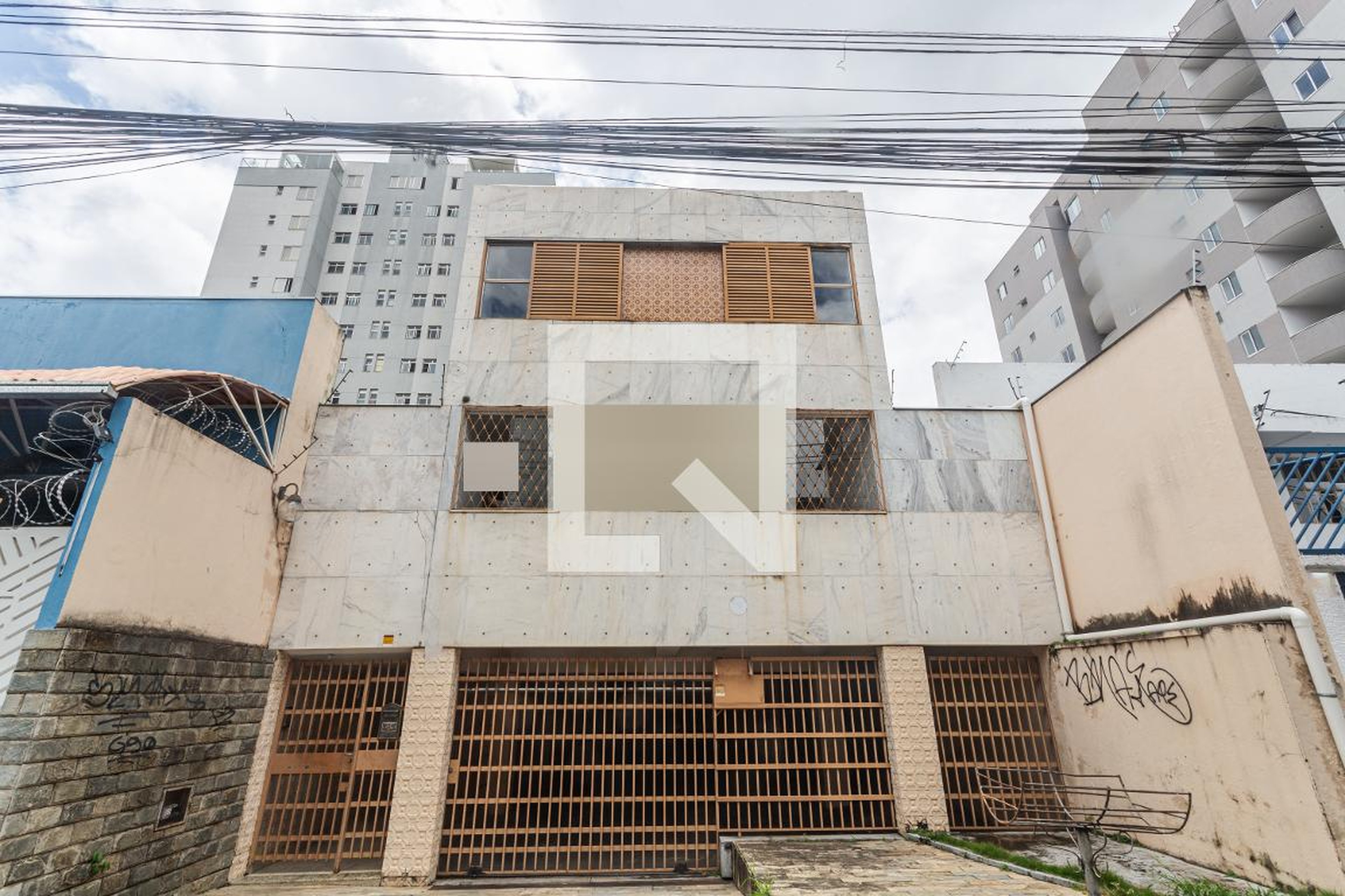 Fachada Condomínio em Rua Silva Jardim, 192