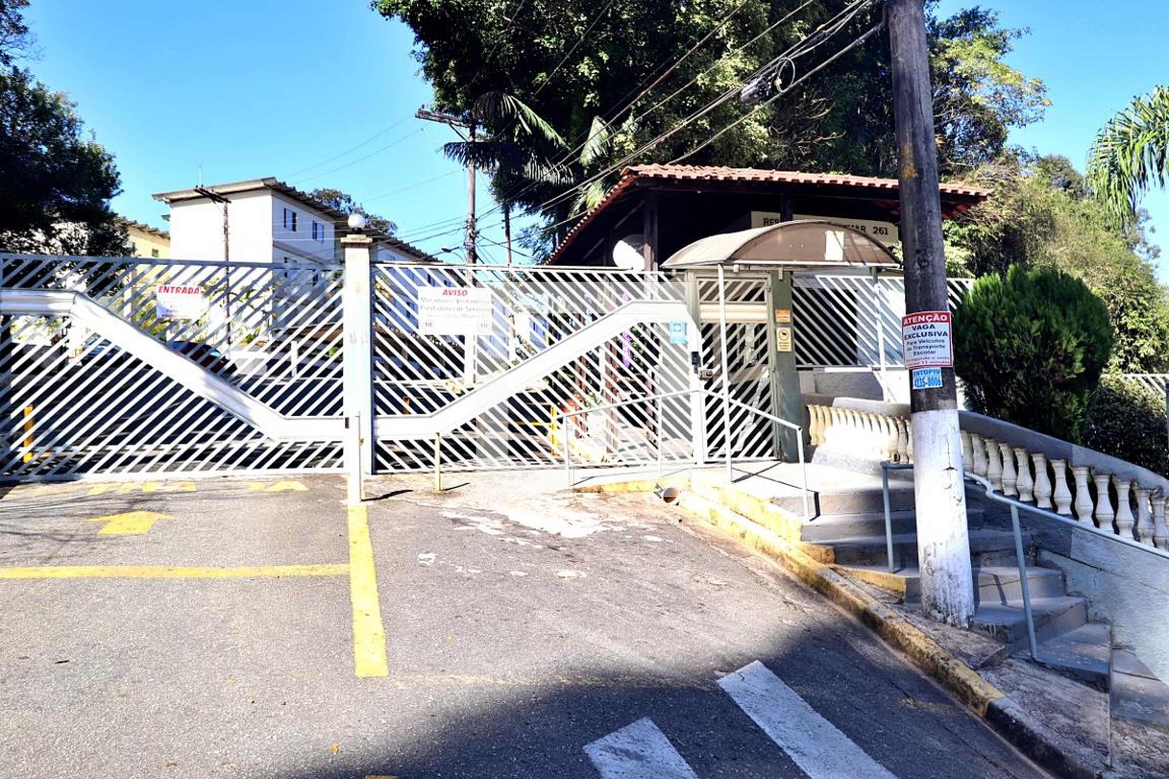 Fachada do Prédio Condomínio Conjunto Residencial Caminho do Mar