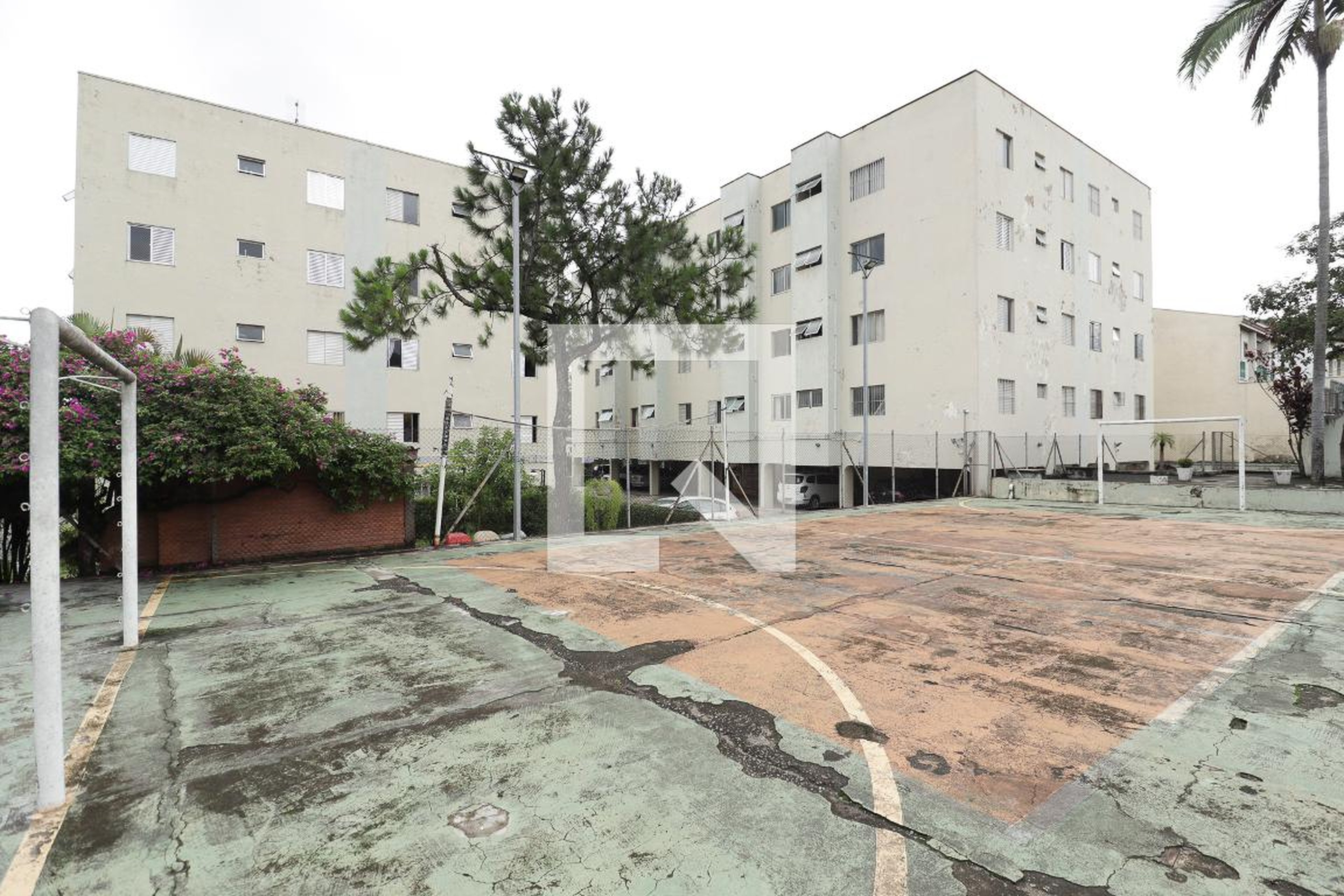 Quadra Esportiva - Agua e Topazio