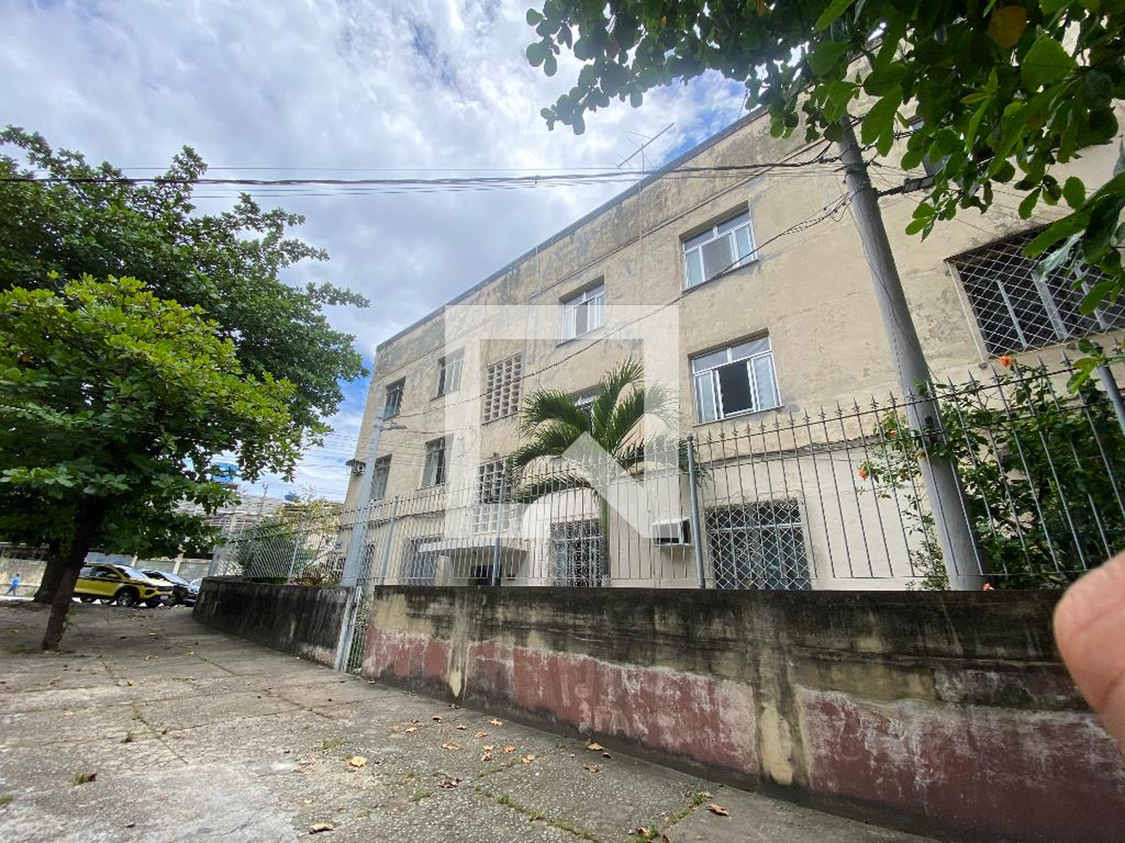 Fachada Condomínio em Rua Doná Joaquina, 11