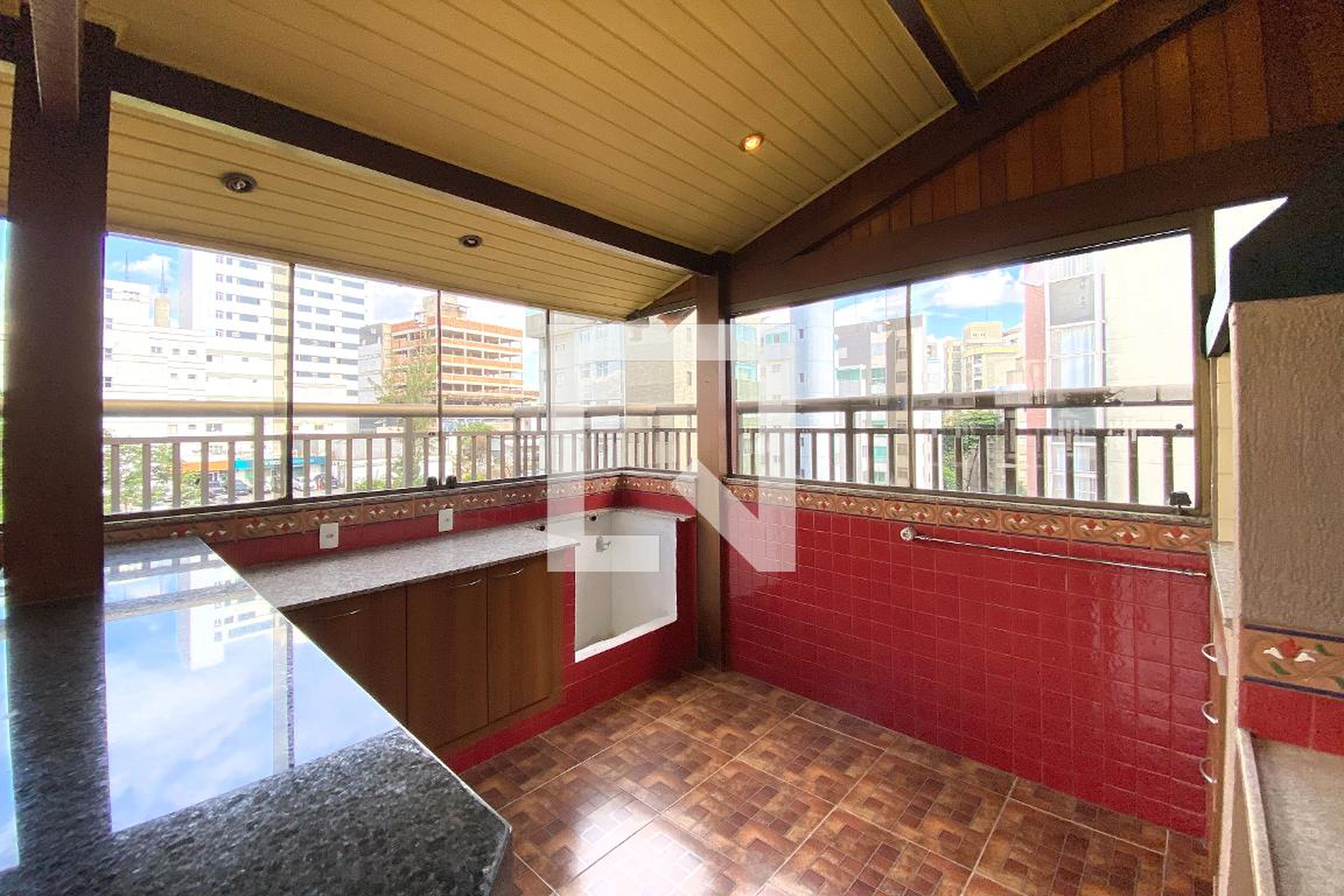 Espaço Gourmet - Esmeralda